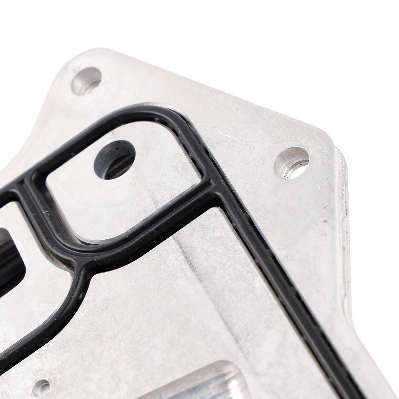 Engine Oil Cooler 4893770AD For Jeep Grand Commander Cherokee 2.0T 2019-2023