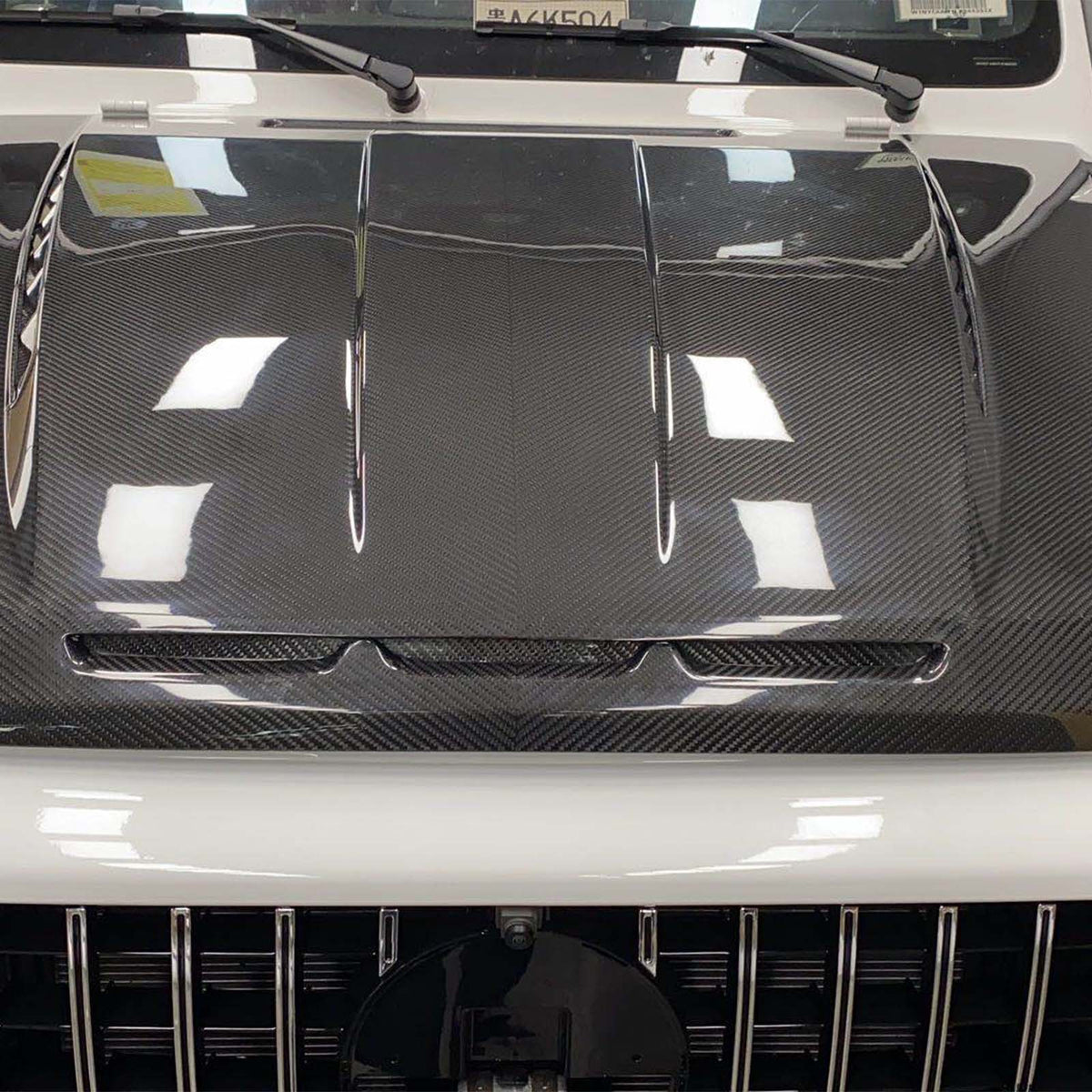 2025- Mercedes Benz G-Class W465 Carbon Fiber Shark Style Front Hood Panel Generic