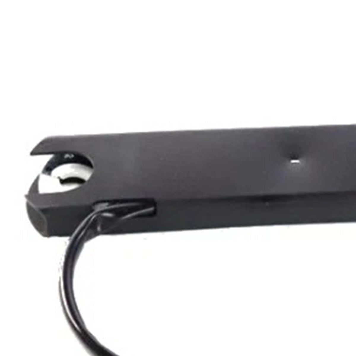 2018-2019 Dodge Ram 2500 Front Right Inner Seat Belt Buckle 1WM991X7AC Generic