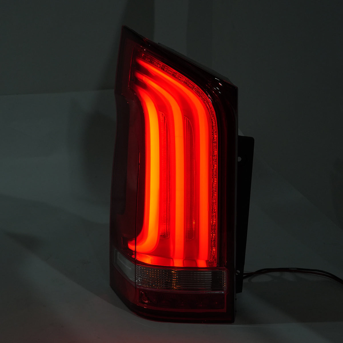 2014-2019 Benz V Class W447 V250 LED Rear Left Taillight CLH94105384 4478200564 Generic