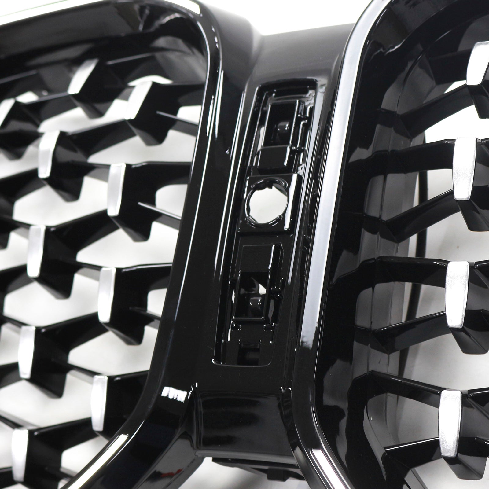 2022-2025 BMW X3 G01 X4 G02 Diamond Front Bumper Kidney Grille Chorme