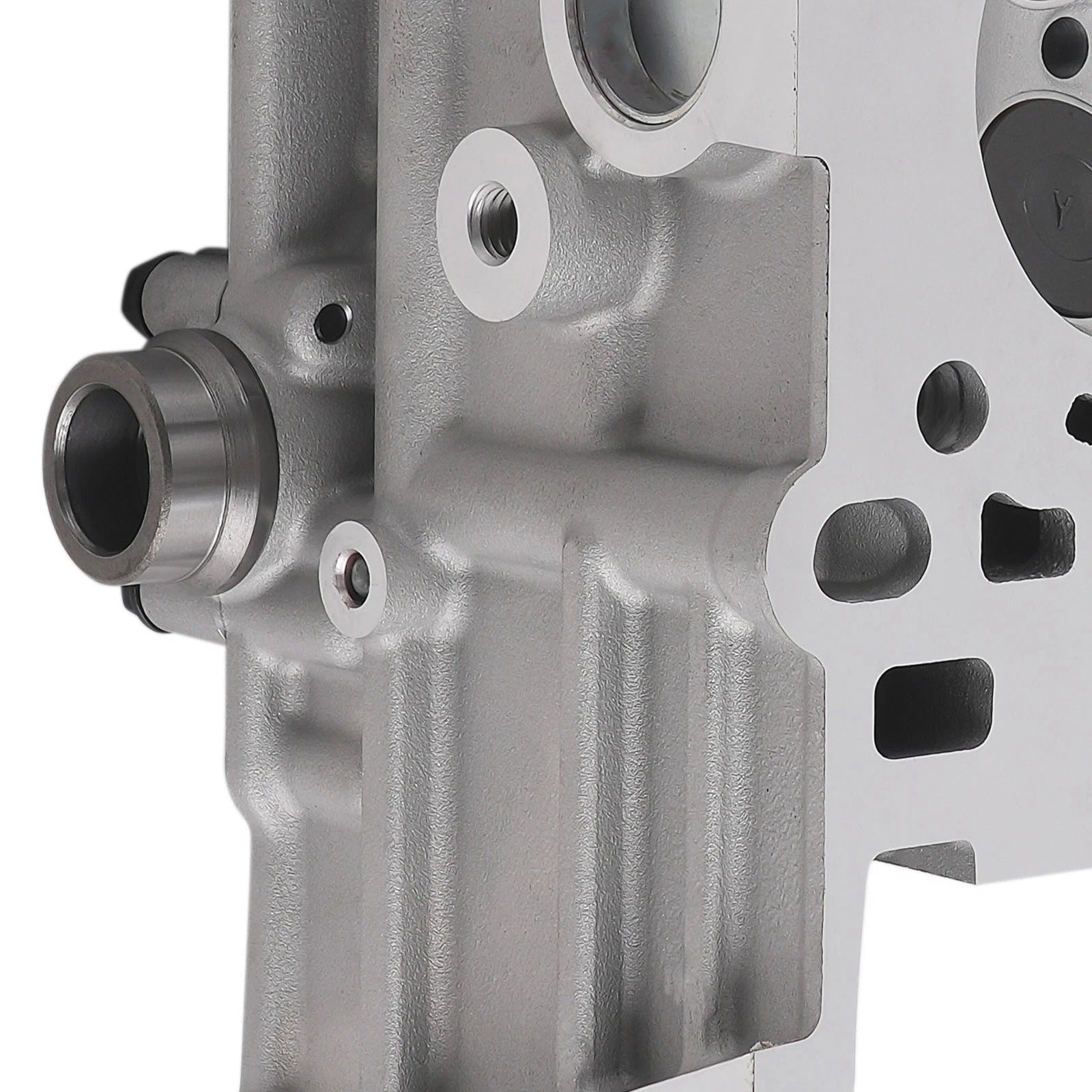 02/2012-12/2017 For ford Focus III Hatchback Van M2DA; M2DB; M2DC; SFDA; SFDB 998 Hatchback Van Complete Cylinder Head 1917578