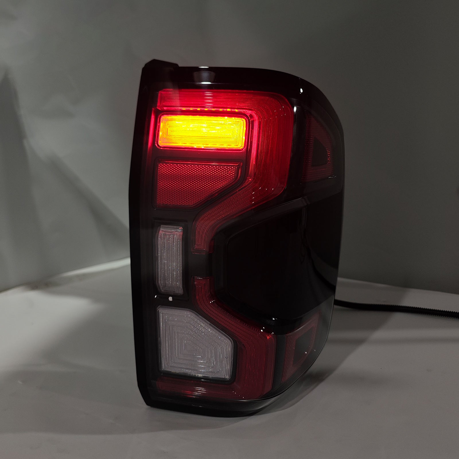 2022+ Ford Ranger vänster+höger LED-bakljusenhet bak