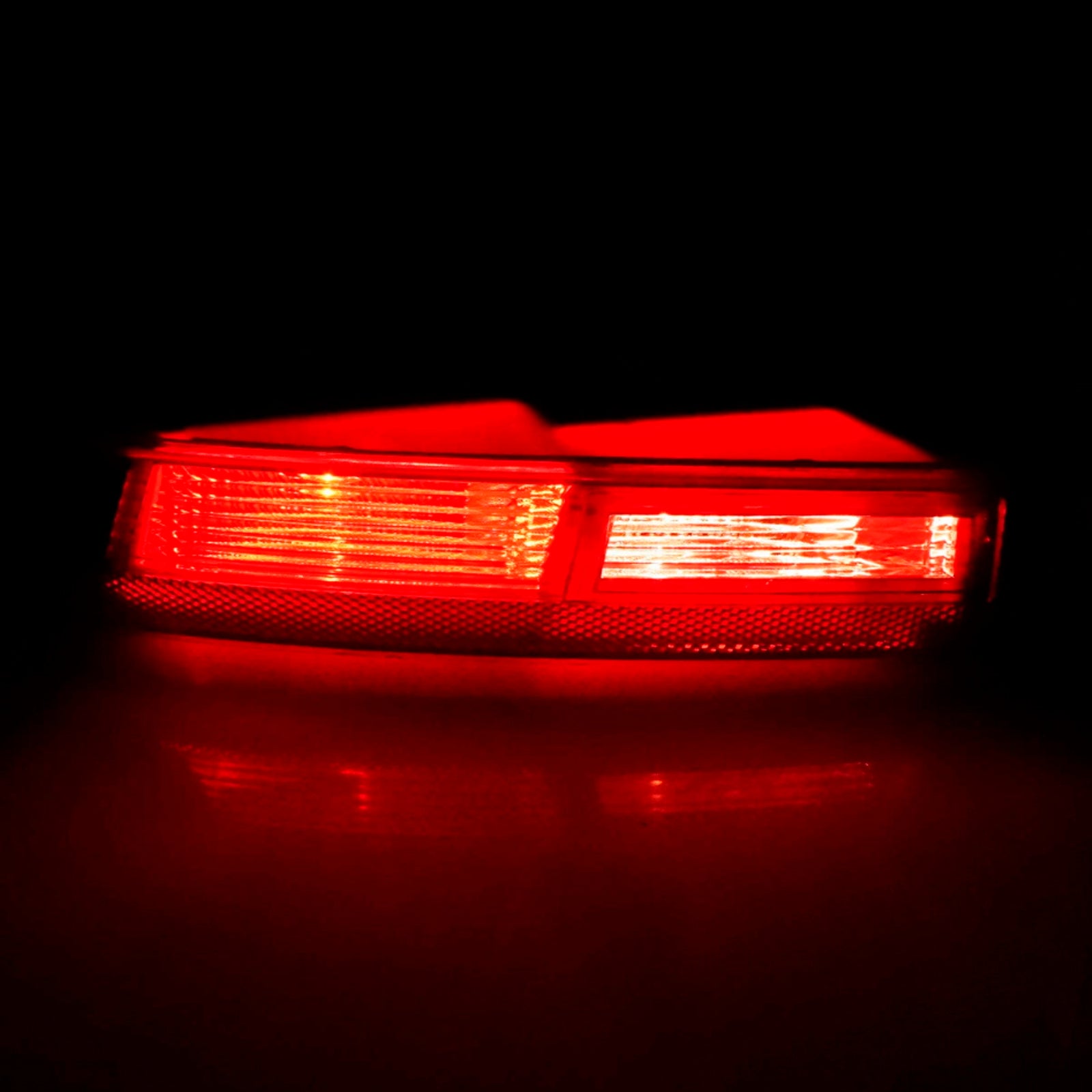 2012-2015 Audi Q3 Vänster Bakre Stötfångarljus Bakre Stopp Bromslampa 8UD945095