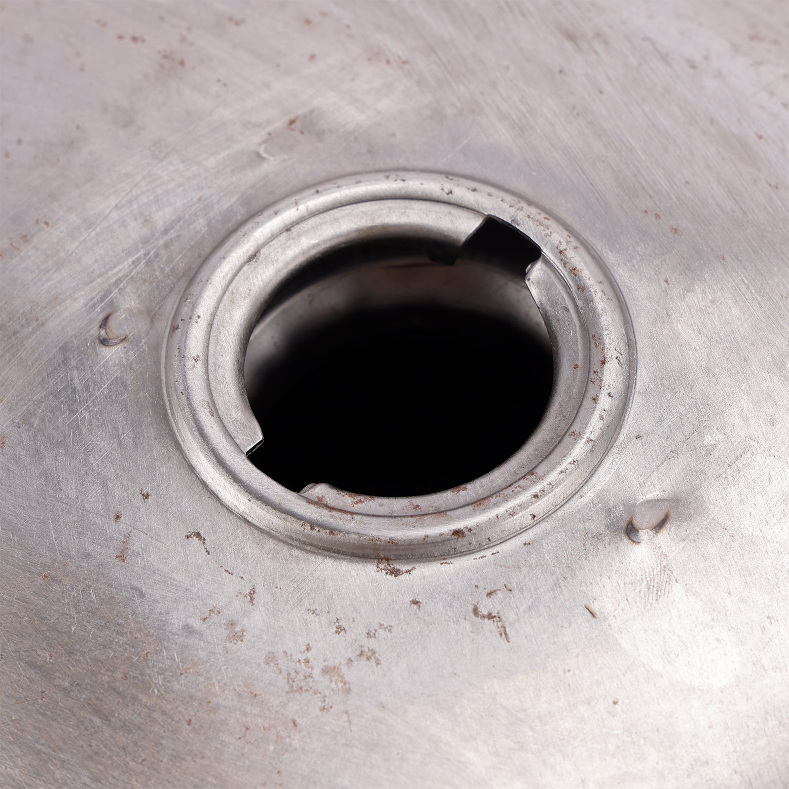 Unpainted Fuel Gas Tank 11L 2.9 Gallon For Scrambler Custom Bobber Cafe Racer