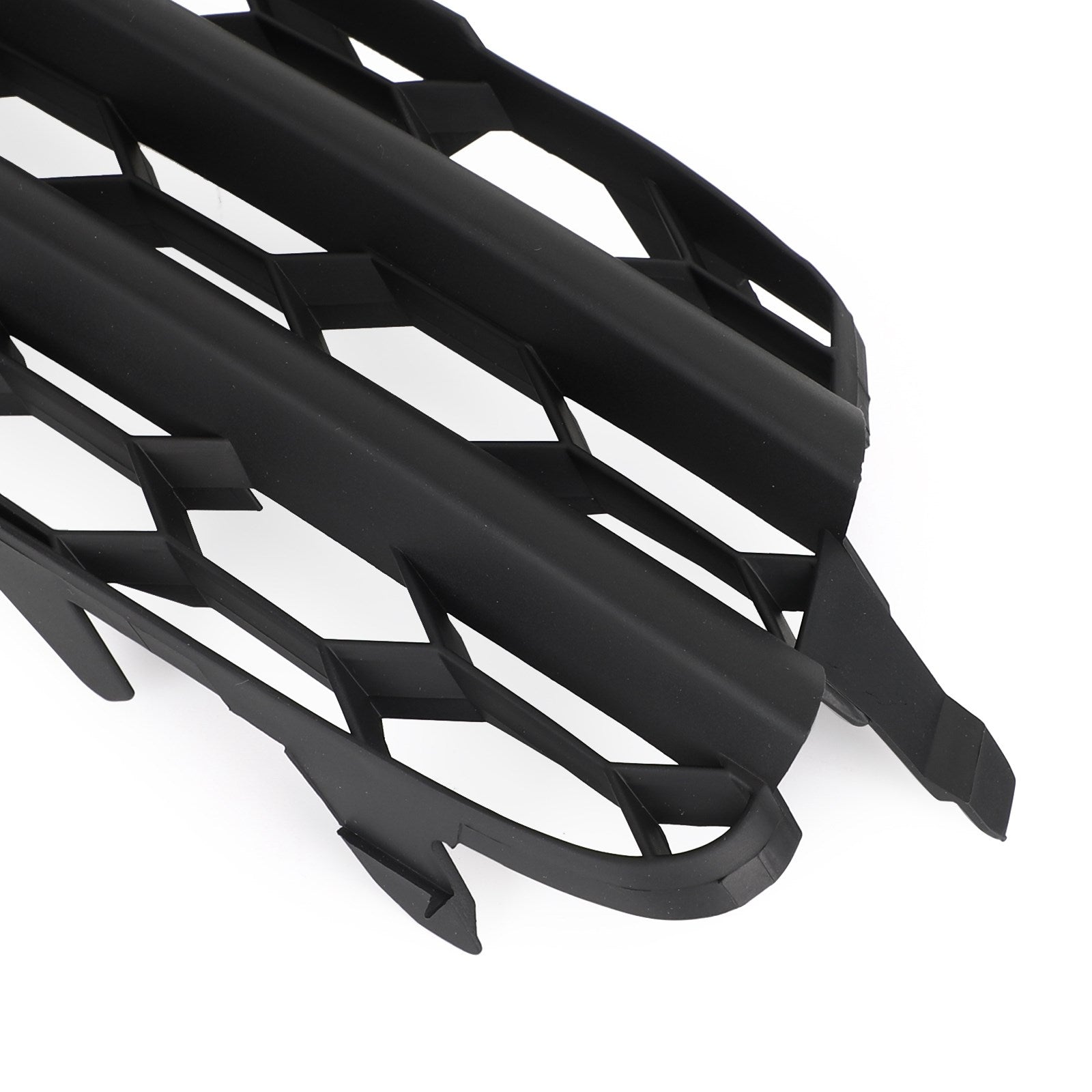 2008-2014 VW Scirocco Par de parachoques delantero O/S Parrilla inferior 1K8853666B