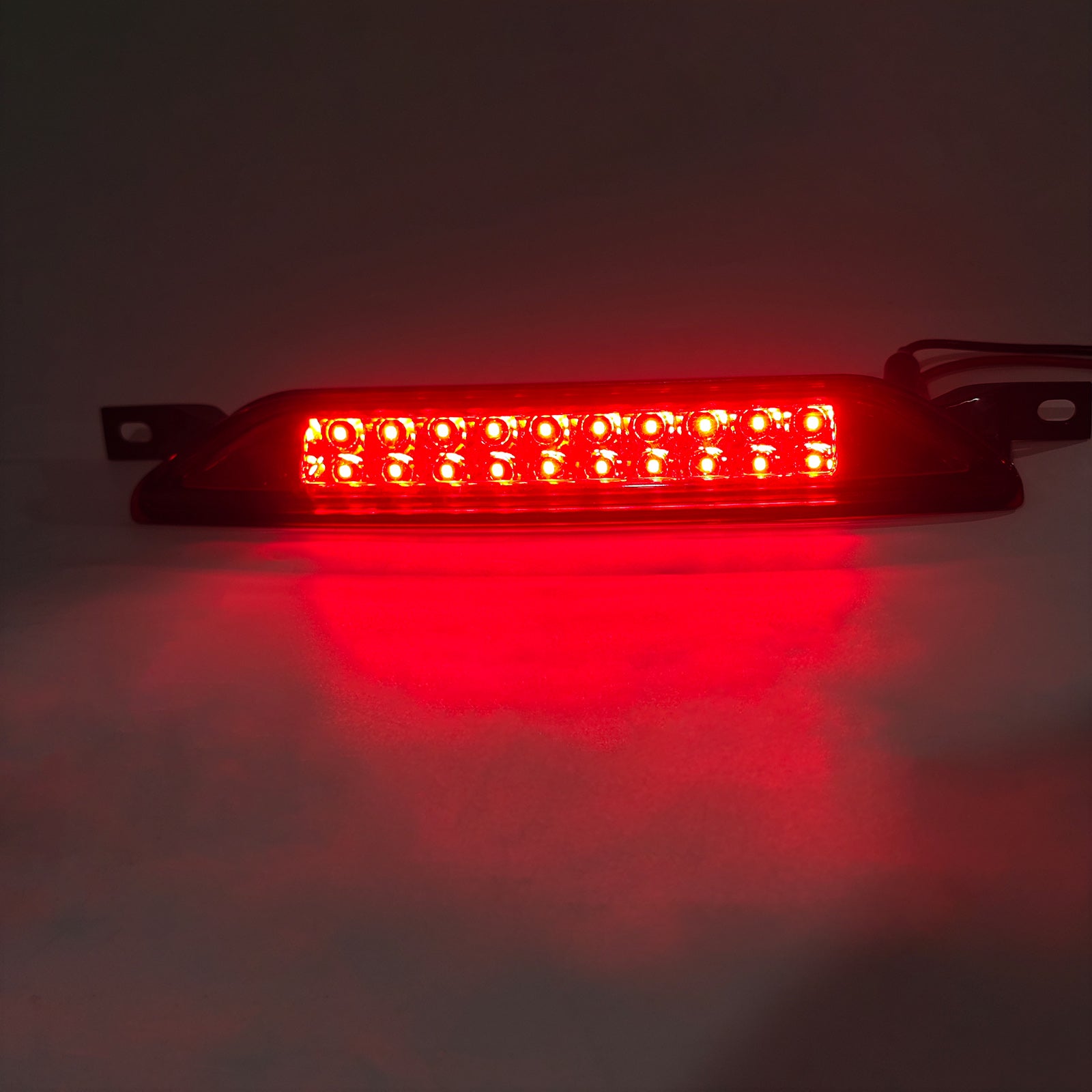 Rear High Mount Third Brake Light Lamp 5303754AC For Dodge Caliber 2007-2012