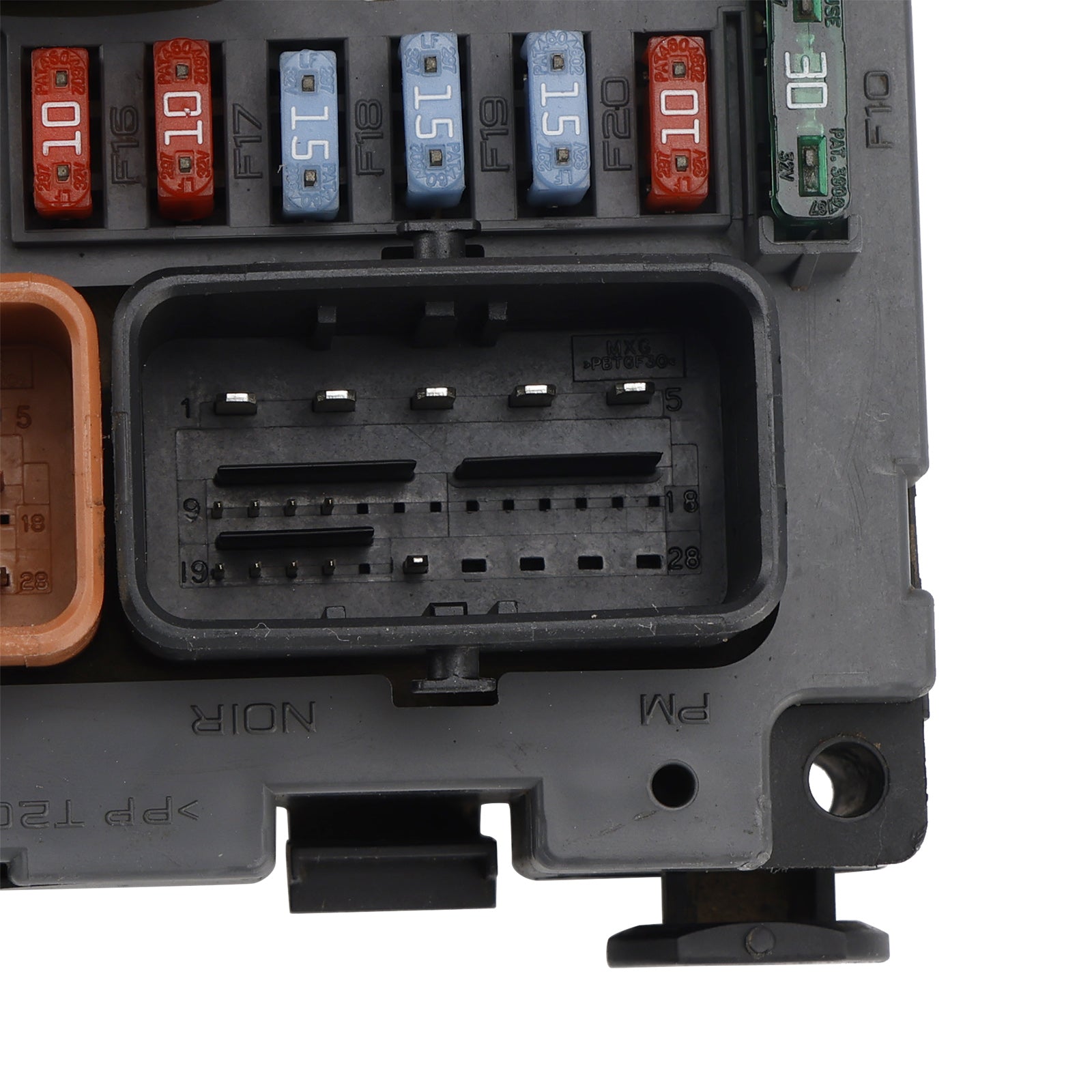 For Citroen C4 Picasso C5 III C6 Engine Fuse Box BSM