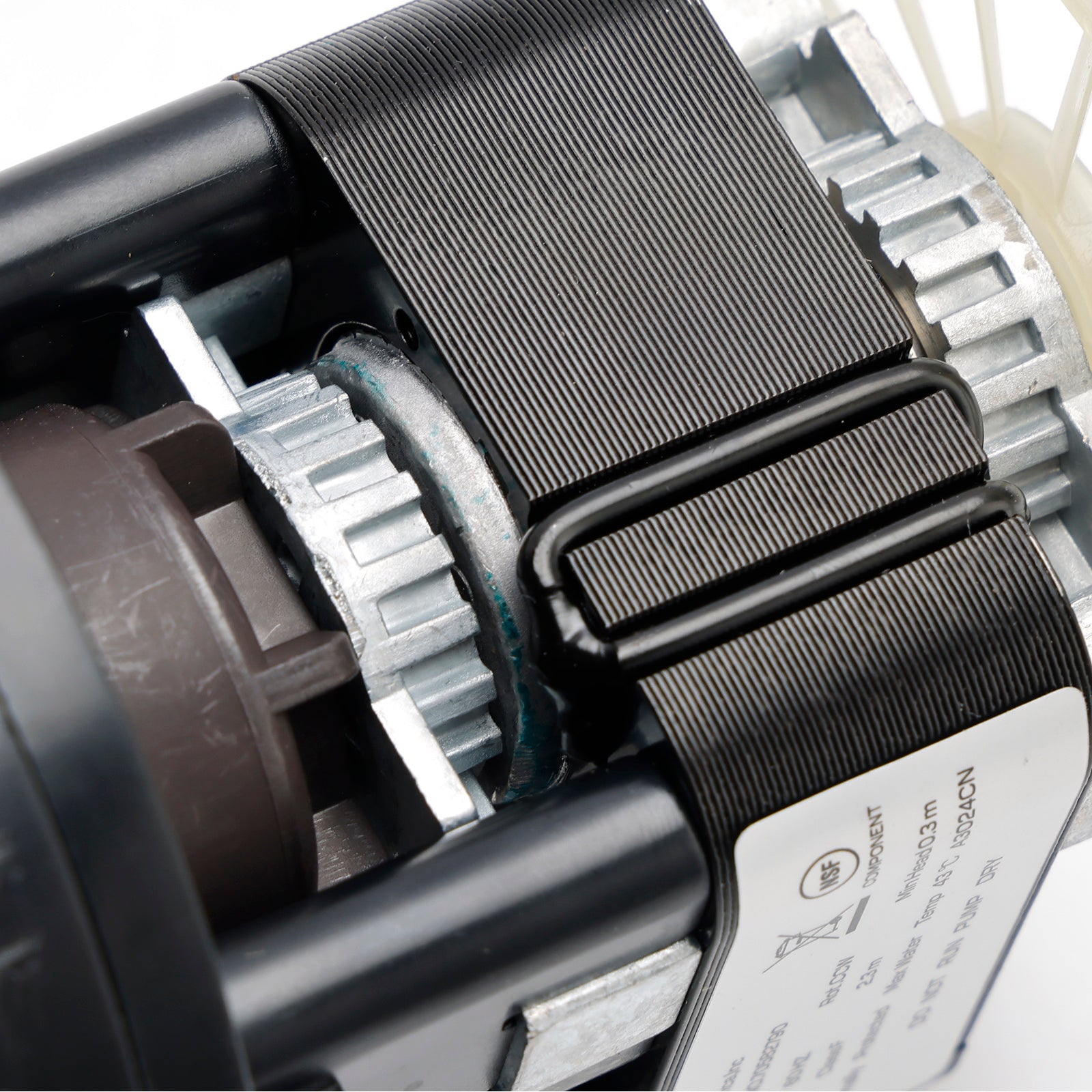 040006556 Kit Bomba D'água 115/60/1 9" Altura 9" Largura 7" Comprimento