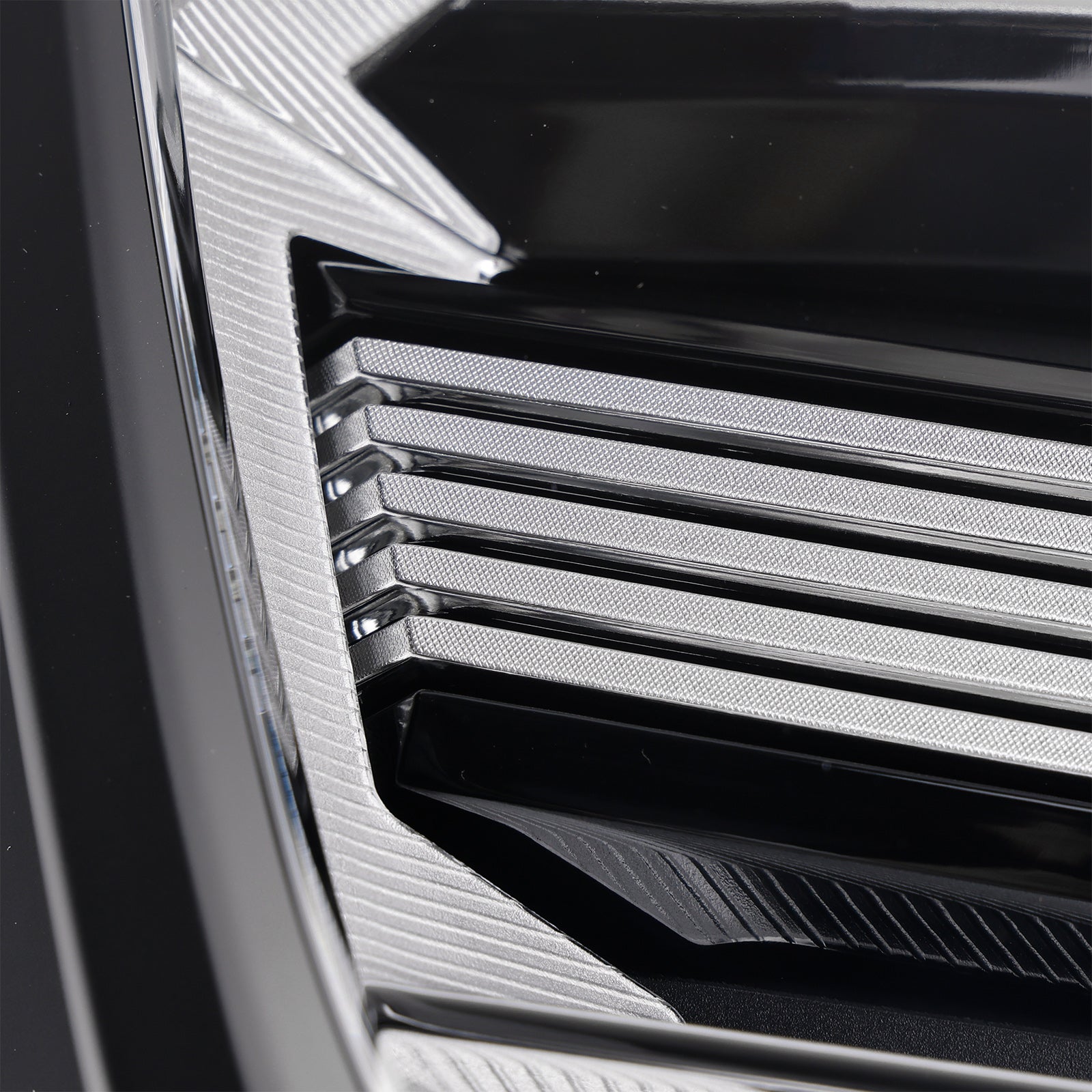 2022-2025 Mitsubishi Eclipse Cross Front Left+Right LED Headlight