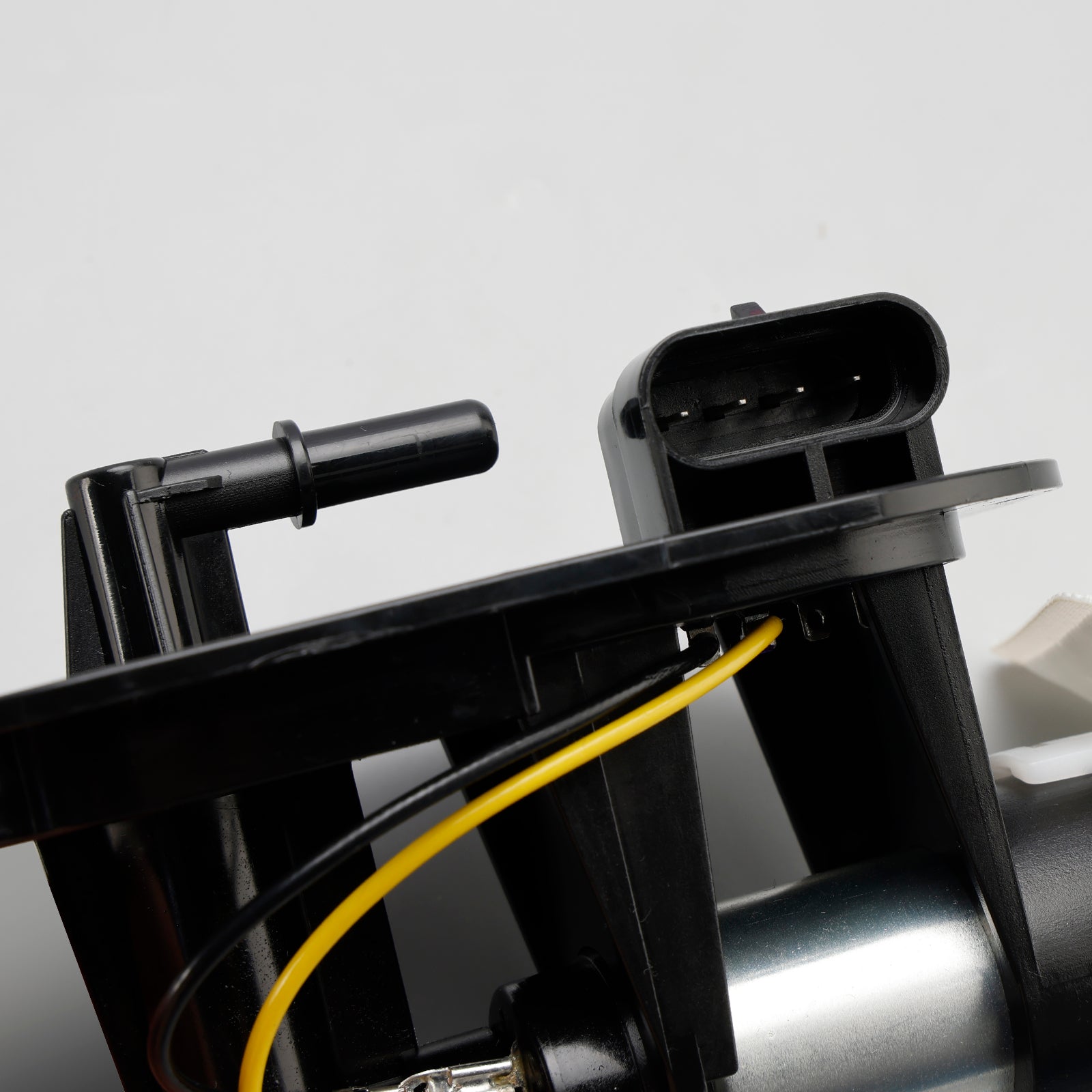 2013-2017 Hyosung GT650 Fuel Pump Assy 15100HB9500 15100H99D00