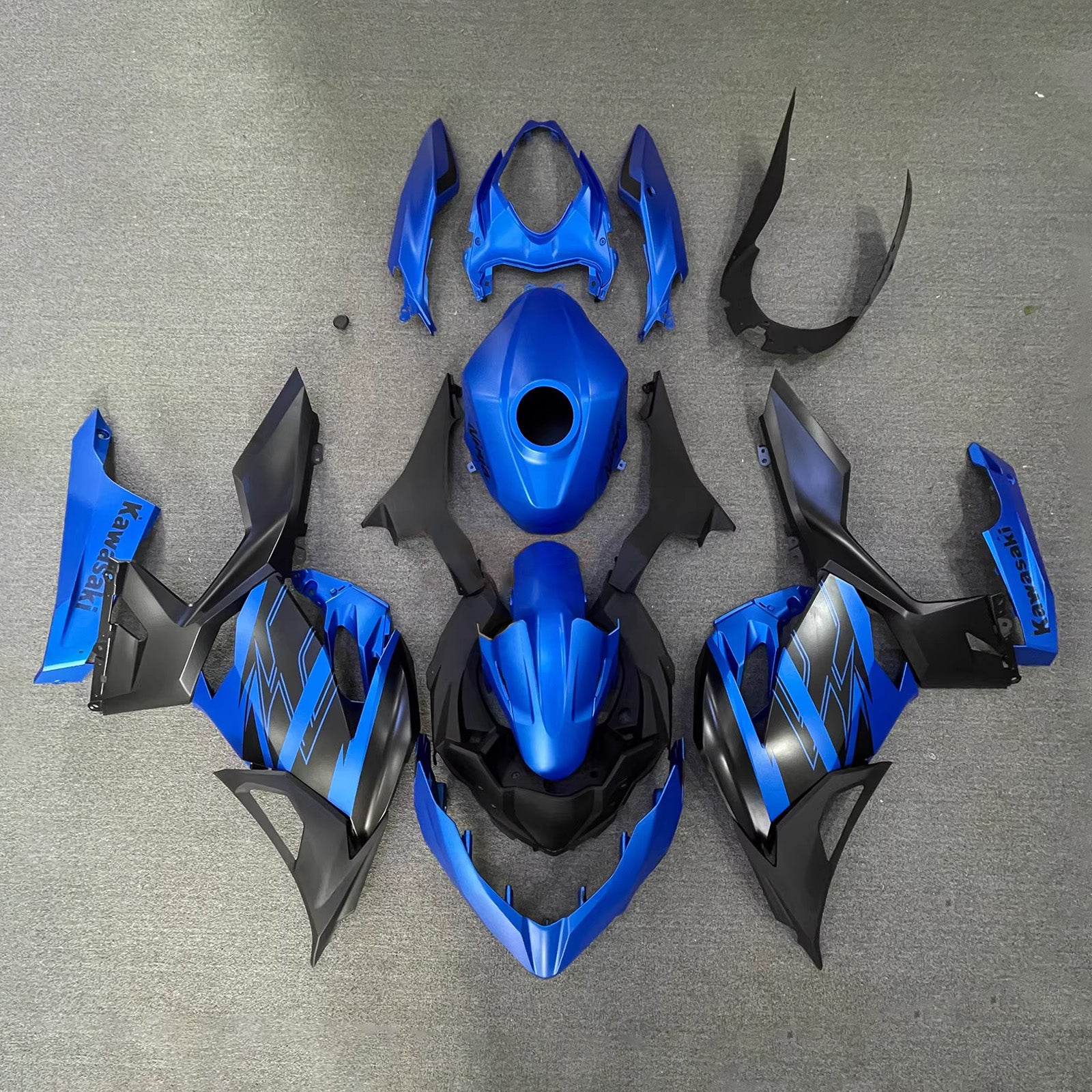 Kit carena iniezione carrozzeria in plastica ABS adatta per Kawasaki EX400 Ninja400 2018-2024