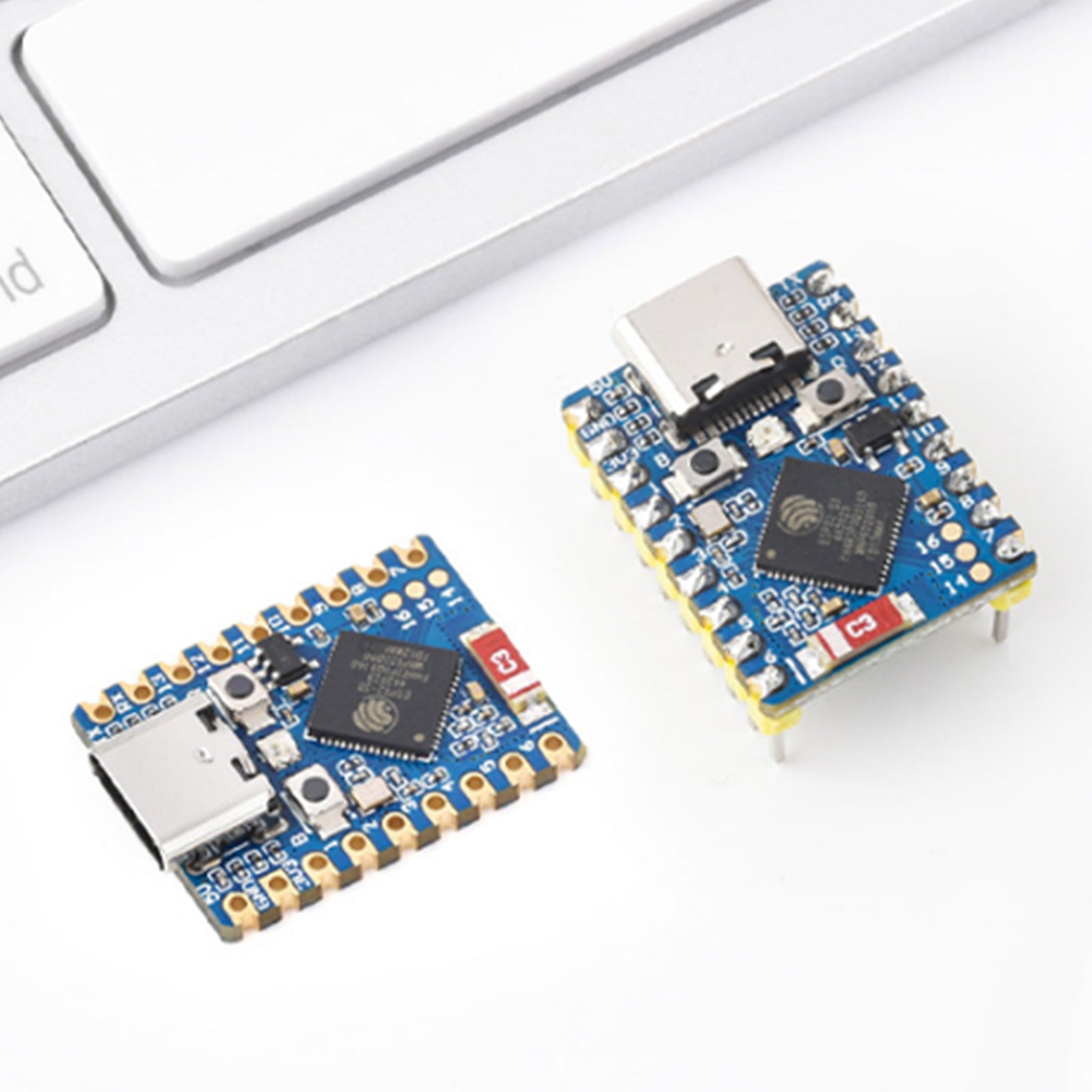 Placa de desarrollo ESP32-S3 S3FH4R2 Procesador de doble núcleo Frecuencia de funcionamiento de 240 MHz