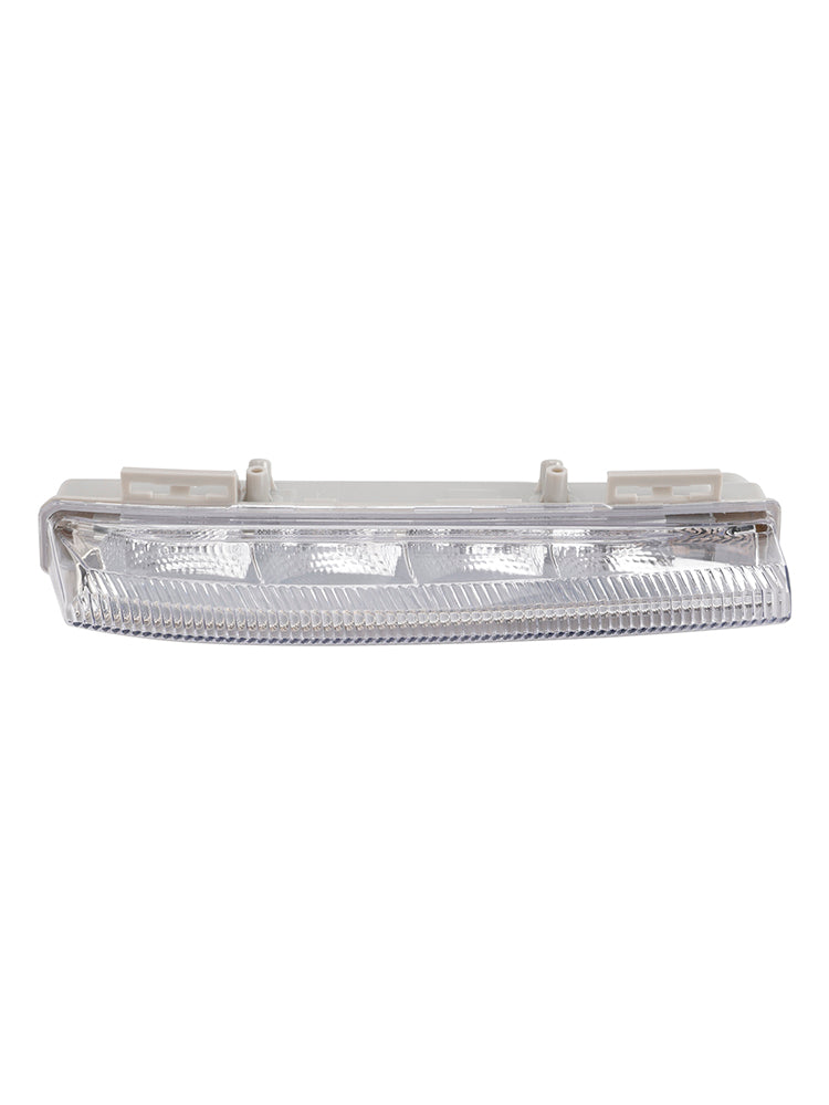 LED denné hmlové svetlá do pravej strany pre Mercedes Benz W204 S204 W212 2007 – 2014