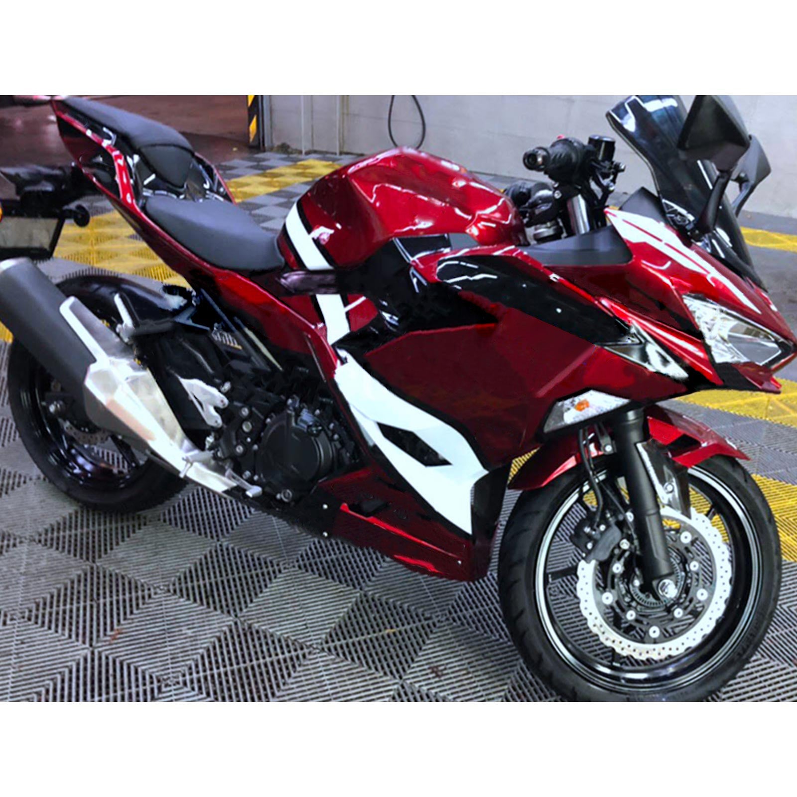 2018-2024 Kawasaki EX400/Ninja400 kuipset