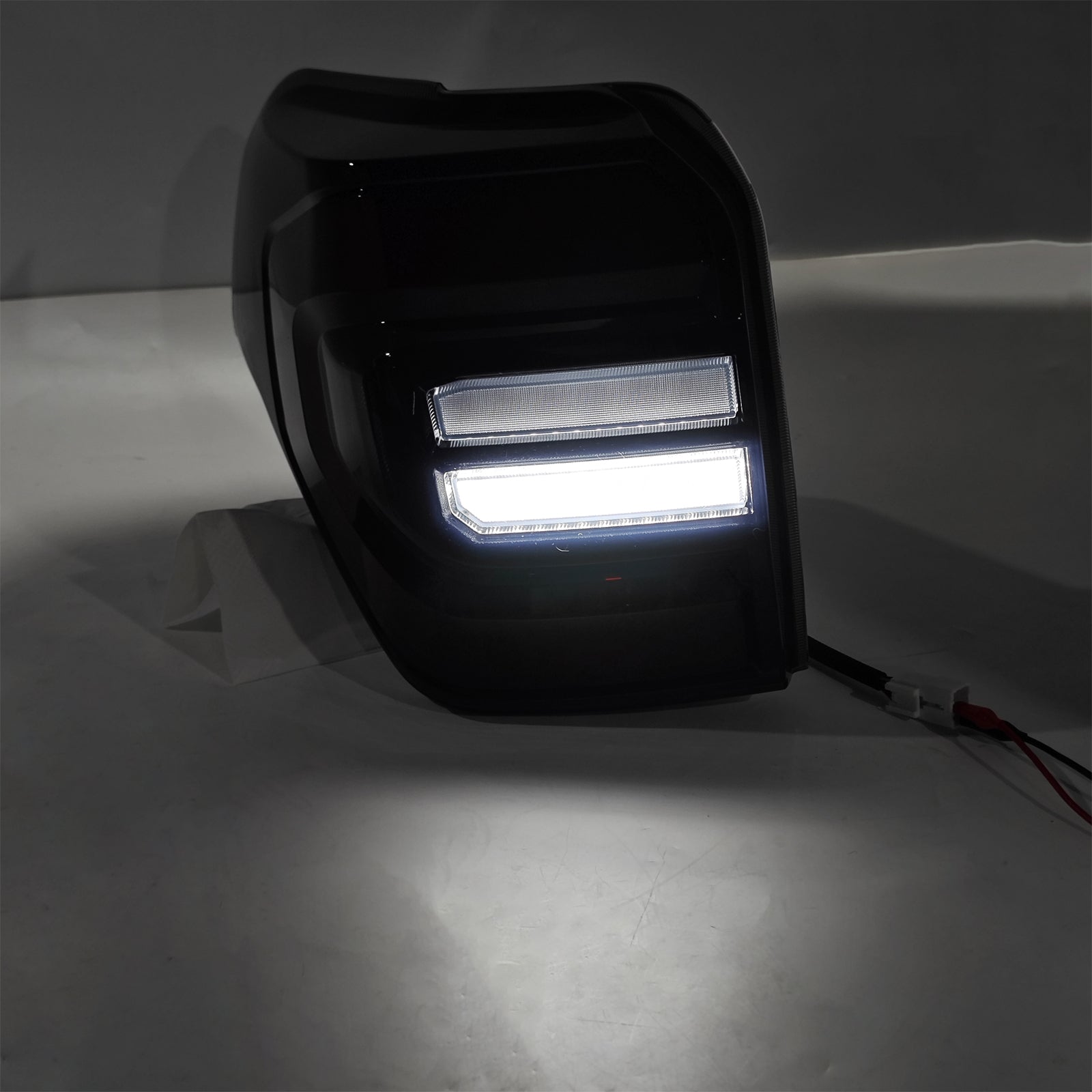 2PCS LED Tail Lights For Toyota 4Runner 2010-2024 Animation Sequential Rear Lamp