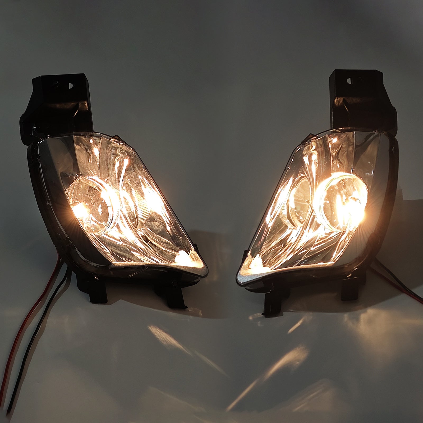 6208X5 9674041680 For Peugeot 308 SW I 4E-4H 2007-2014 Front Left + Right Fog Light