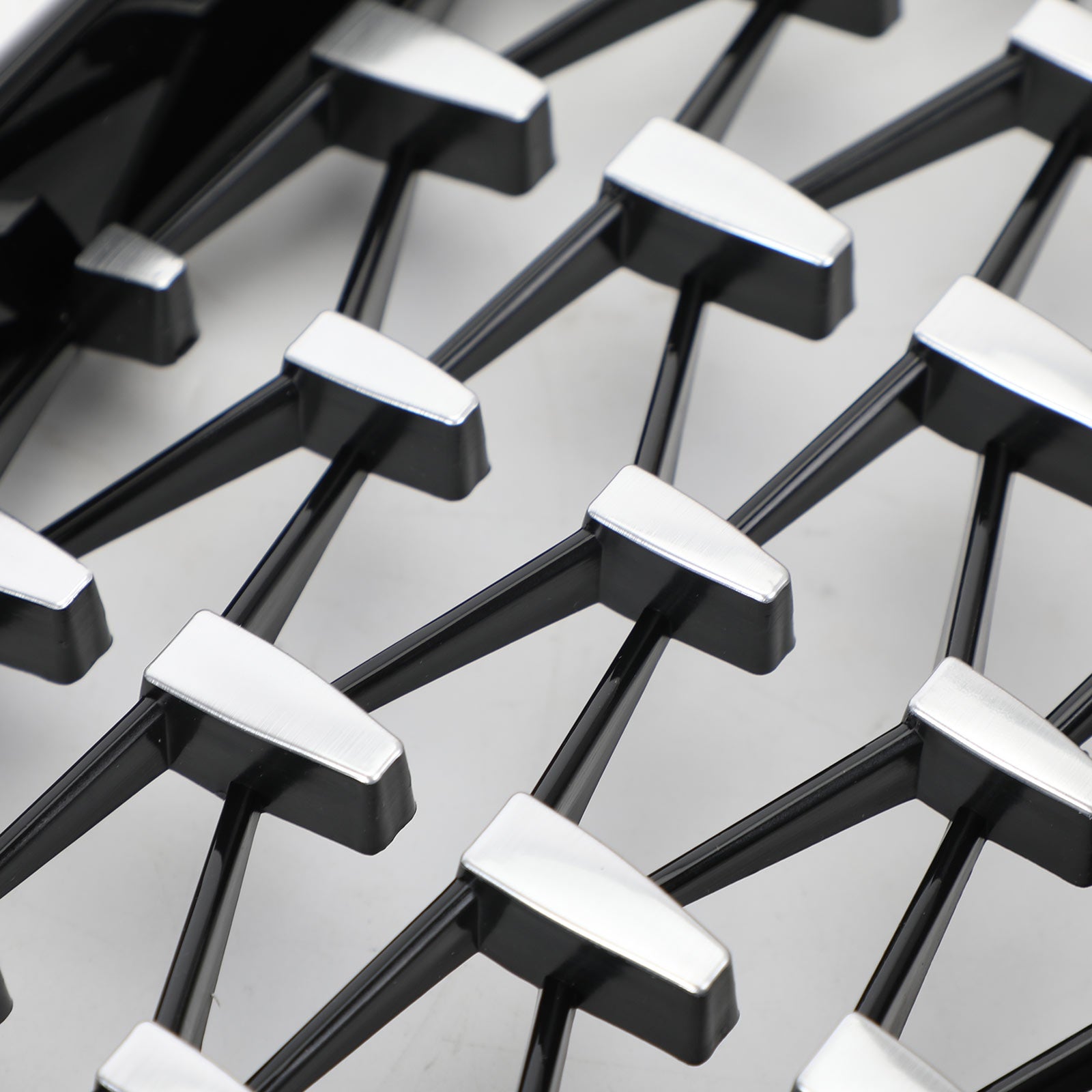 Preto & Grade cromada em formato de diamante para BMW E46 Sedan/Touring Facelift 2002-2005 4 portas