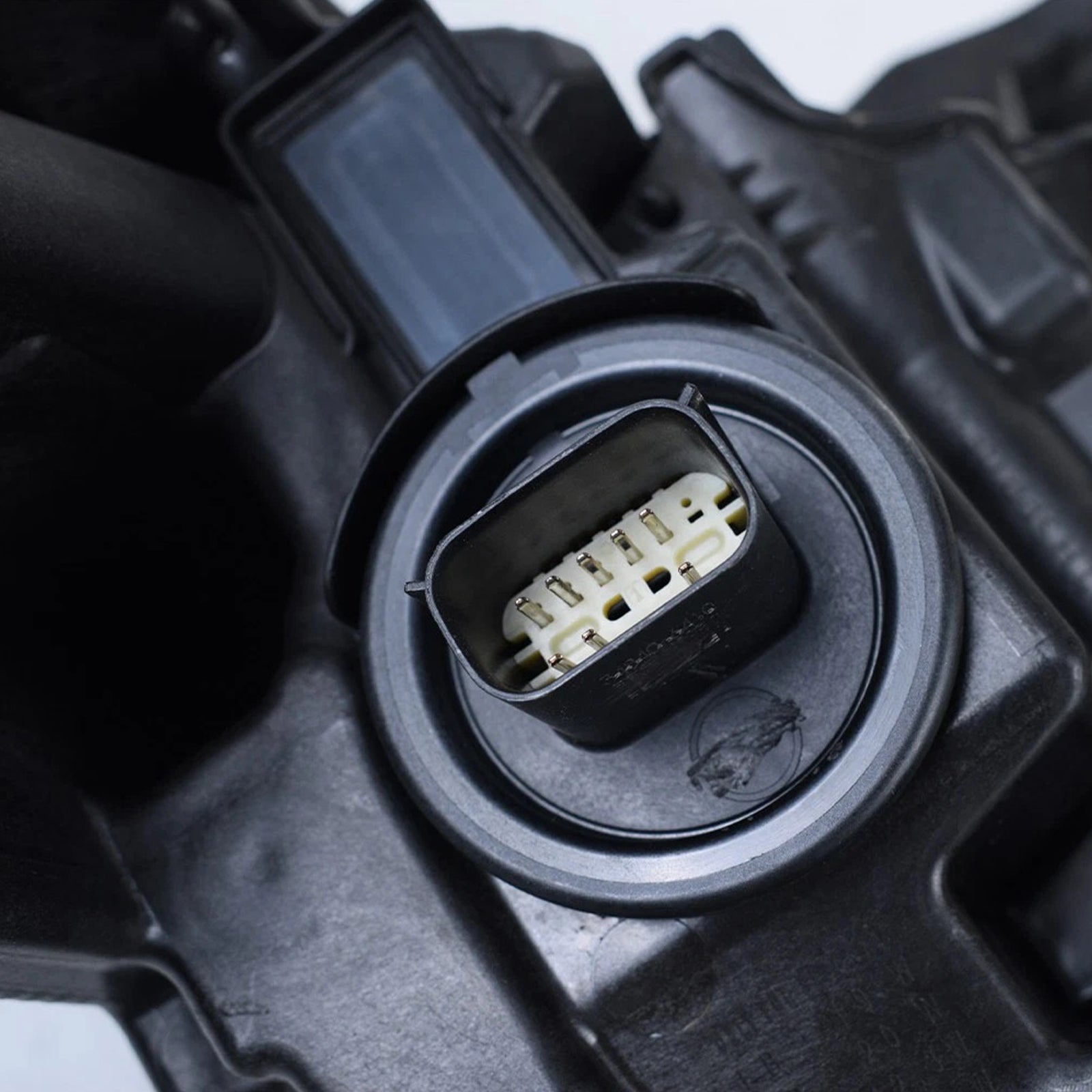 Right LED Headlight Assembly 42888030 For Cadillac XT4 2024-2025