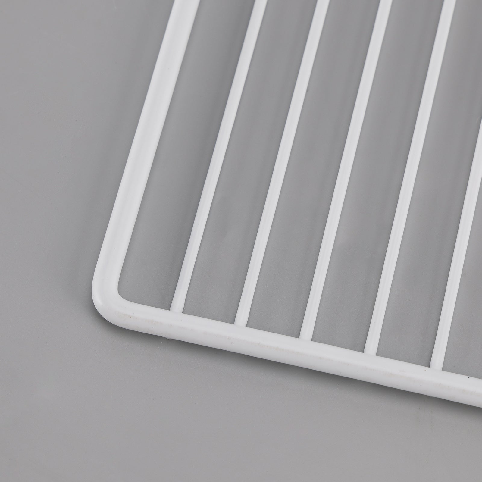 2932627025 RV Refrigerator Freezer Wire Shelf