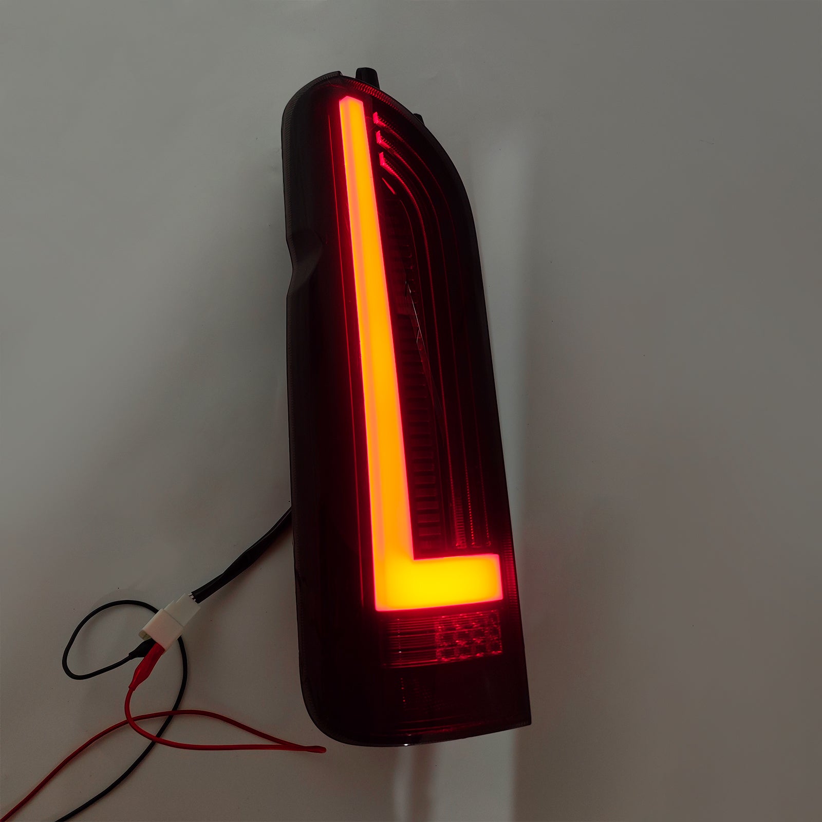 2005-2018 Toyota Hiace vľavo+Zostava pravého LED chvosta