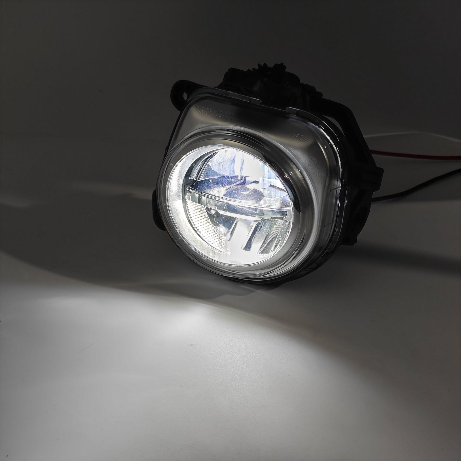 Pár LED predné hmlové svetlá pre BMW X3 F25 X4 F26 X5 F15 X6 F16 63177317252