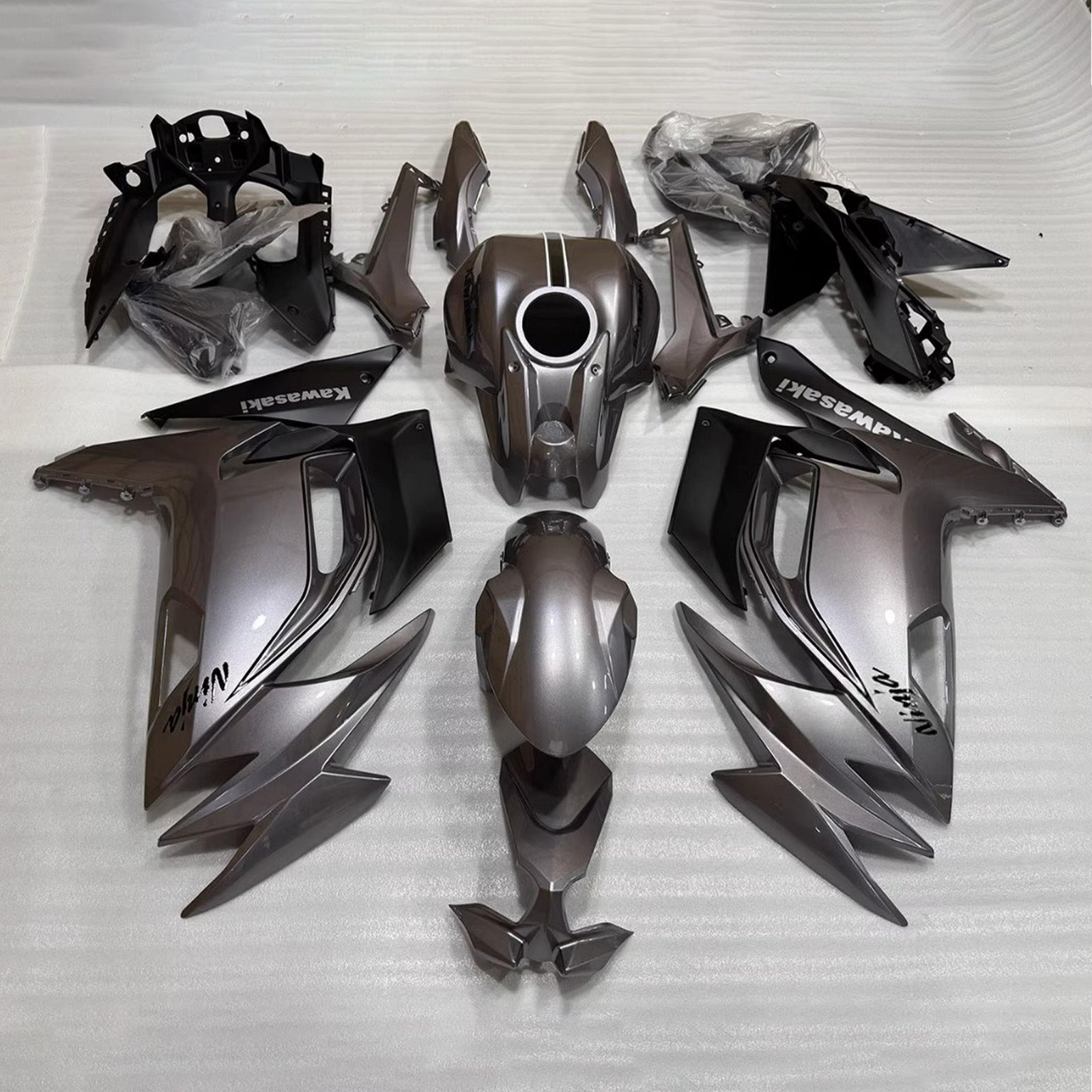 Kit carenatura iniezione Carrozzeria ABS adatto per Kawasaki ER-6F Ninja650 2020-2025