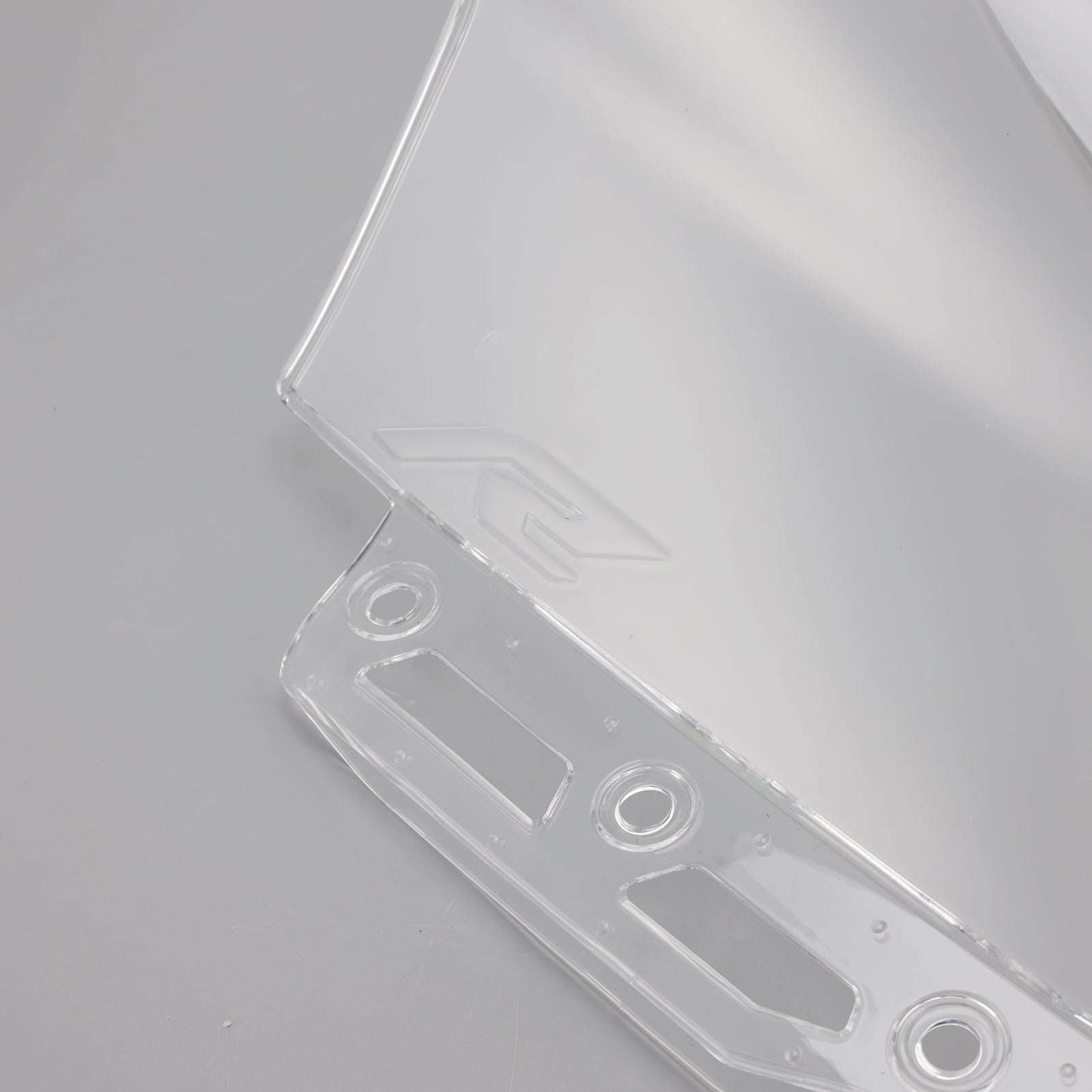 Černé sklo čelného skla vhodné pre Yamaha YZF R15 V4 2021-2024