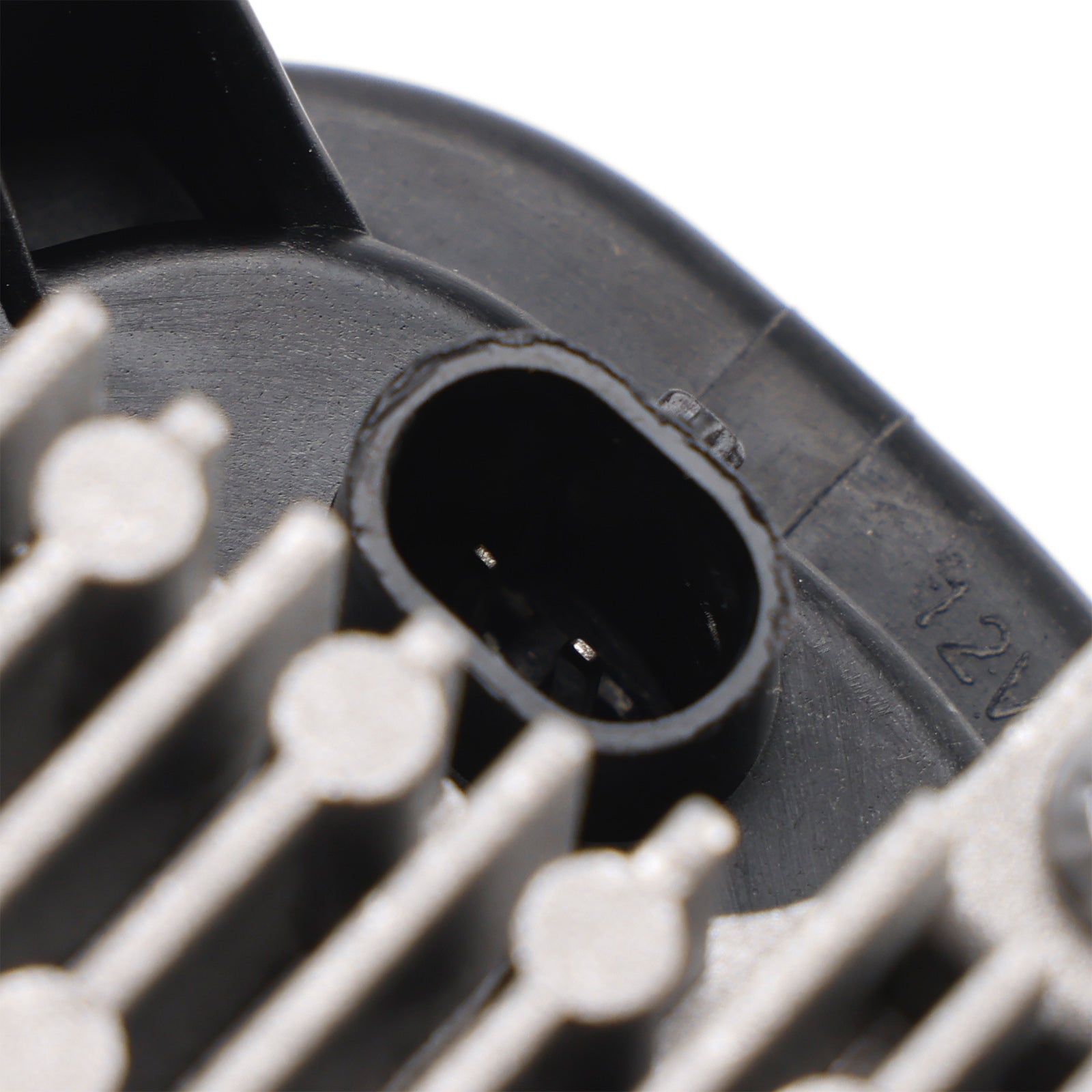 Left Front Fog Light Lamp For Volvo C40 S90 V90 XC40 2017-2024 32365034