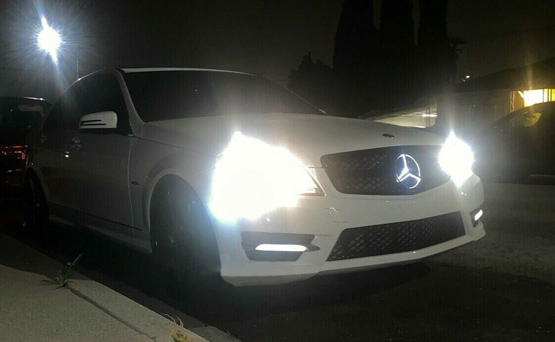 2008 2009 2010 2011 2012 2013 2014 C-klass Benz W204 C300 C350 med LED AMG främre stötfångargrill