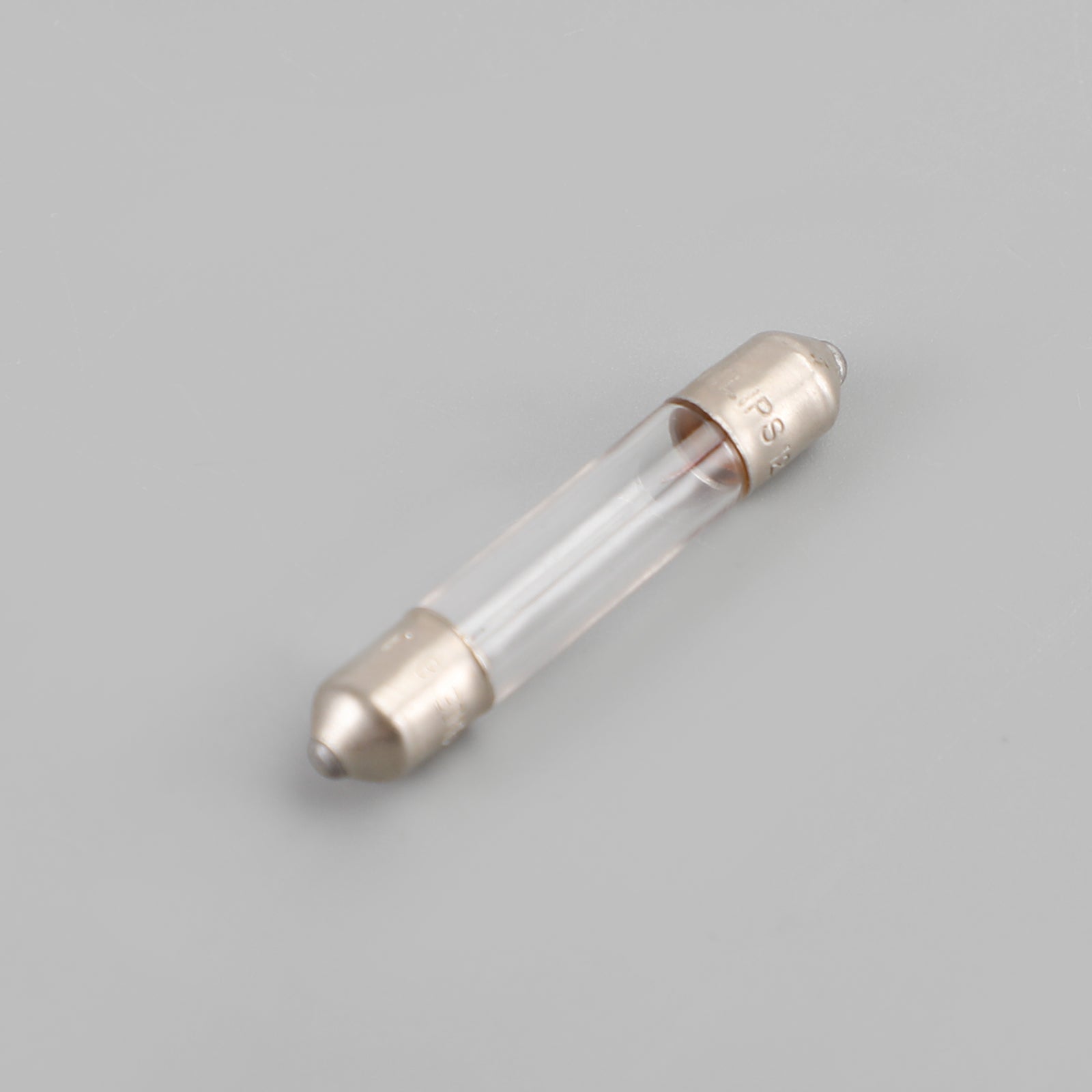 Pre Philips 13818 CAR Standard Auxiliary Bumb Fest 28 mm 24v3w