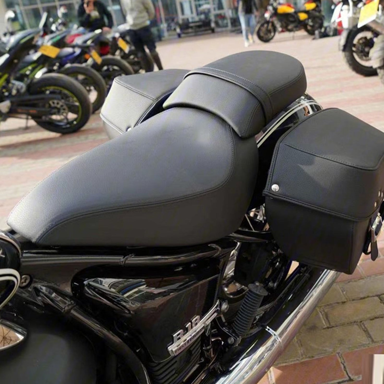 Almofada de sede do passageiro traseiro ajuste preto para BMW 1800 R18 2020-2021 genérico