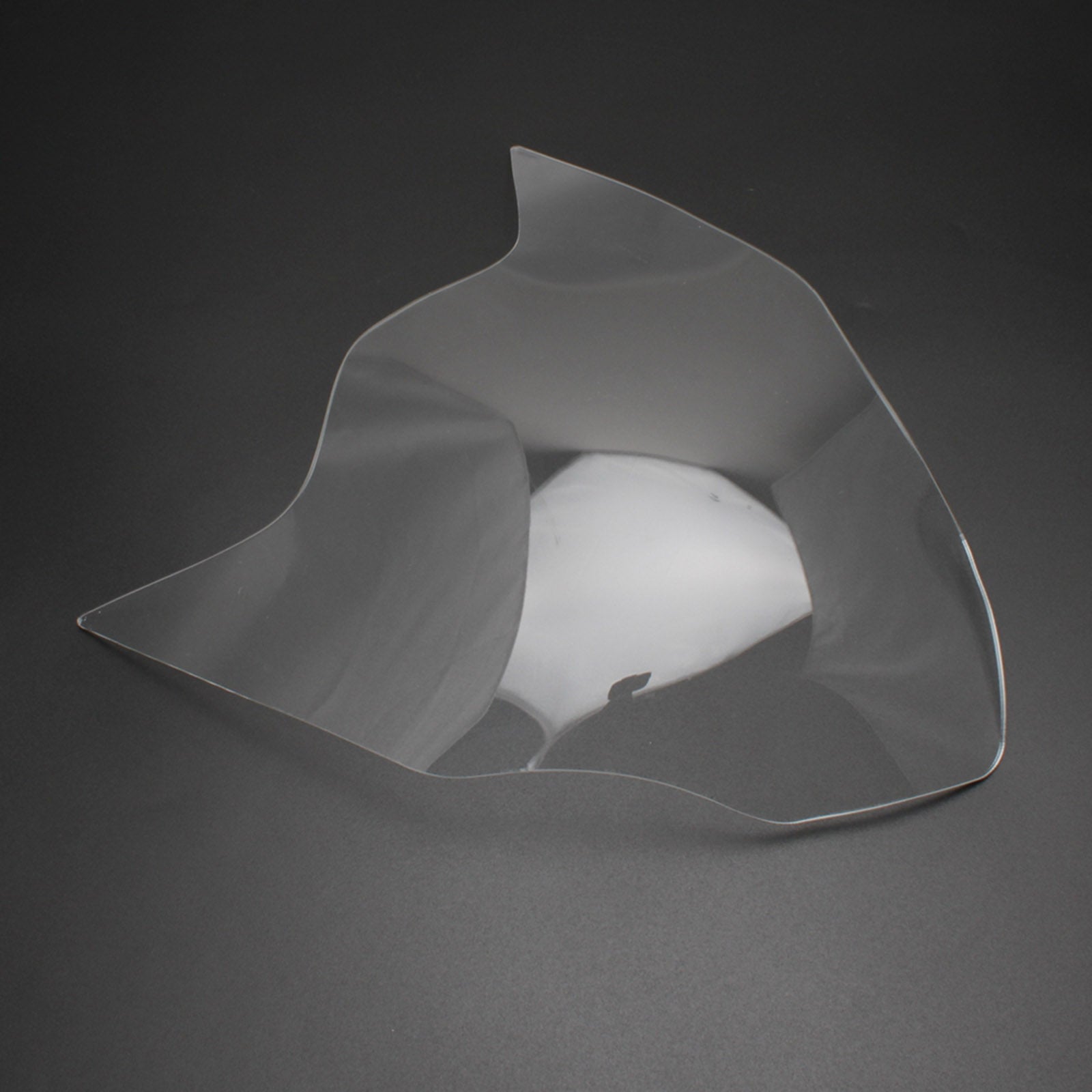 ¿Protección de lente de faro delantero adecuada para Suzuki Gsx-R 600 Gsx R 600 14-20? Humo genérico