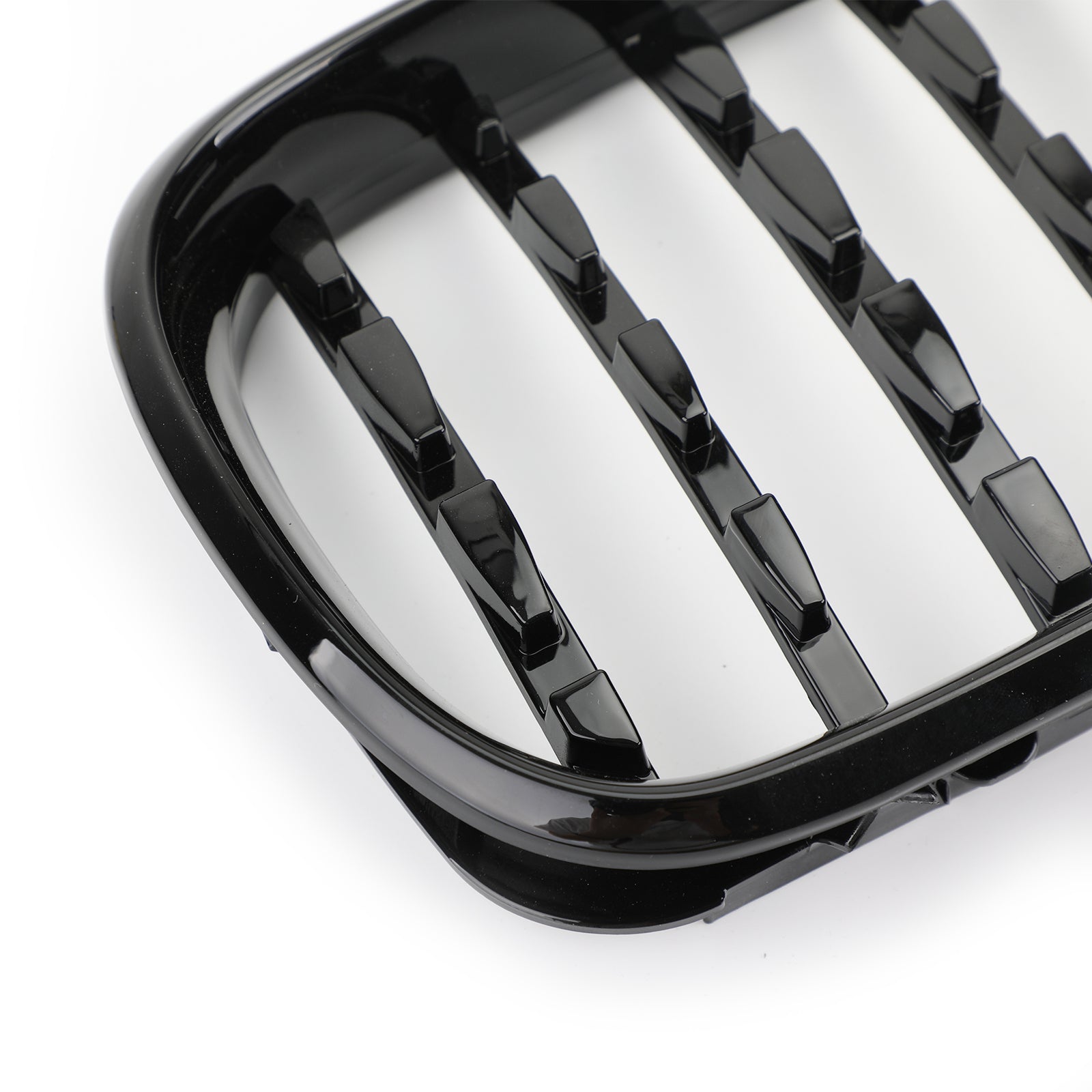 2002-2005 BMW E46 Sedan/Touring Facelift 4Dr Diamond Style Front Grille Zwart&Chroom/Chroom/Zwart Generiek