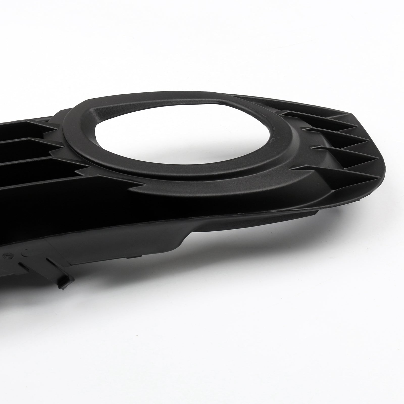 2006-2008 Audi A8/A8 Quattro 4,2L 6,0 l Predná mriežka dolná hmlová hmlová nárazníčka Mriežka ľavého pravého páru