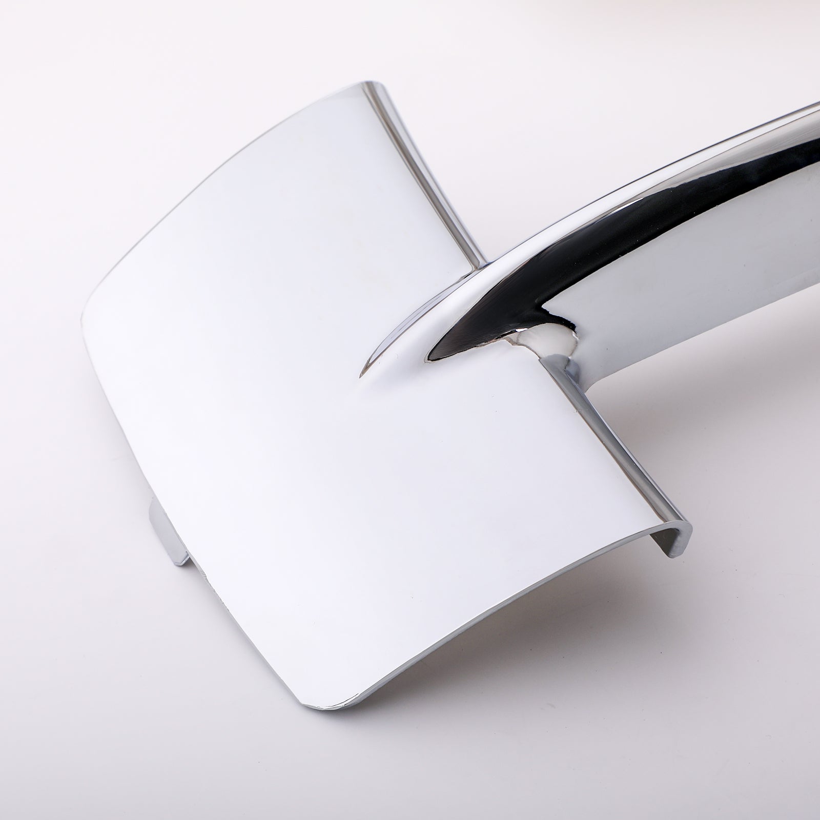 2014-2018 BMW F15 X5 51117325396 2 X Sierlijst onderste grille voorbumper