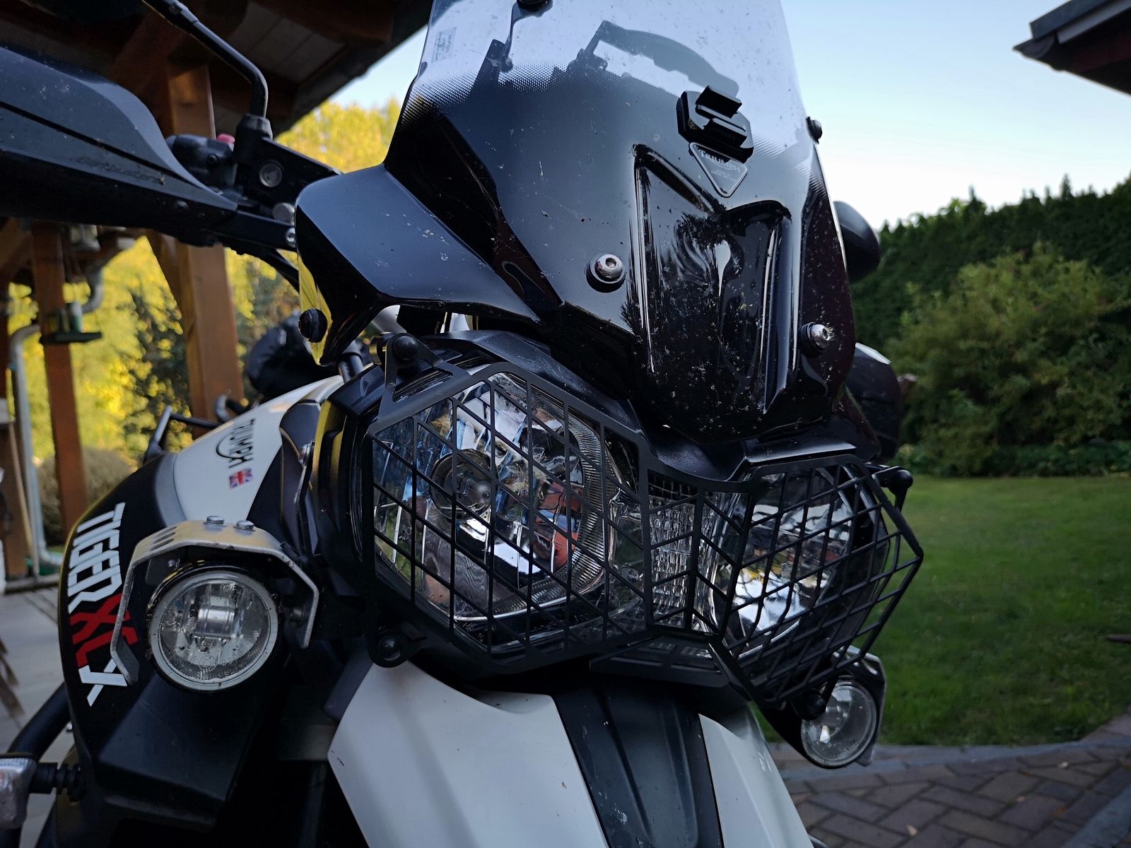 Strážca svetlometov pre motocykle gril pre Triumph Tiger 800 2010-2017 Prieskumník 1200 2012-2017 generický