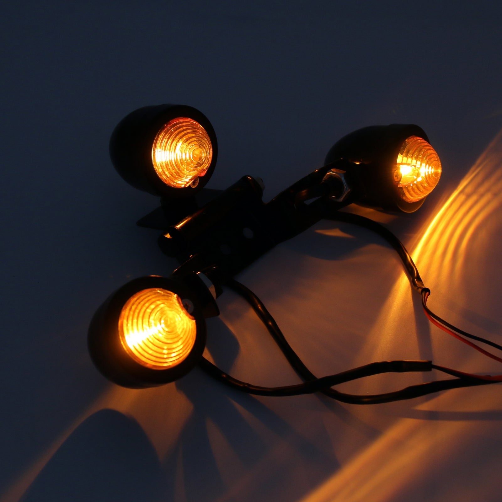 Soporte de placa de matrícula Universal para motocicleta, luz trasera, luz de freno genérica