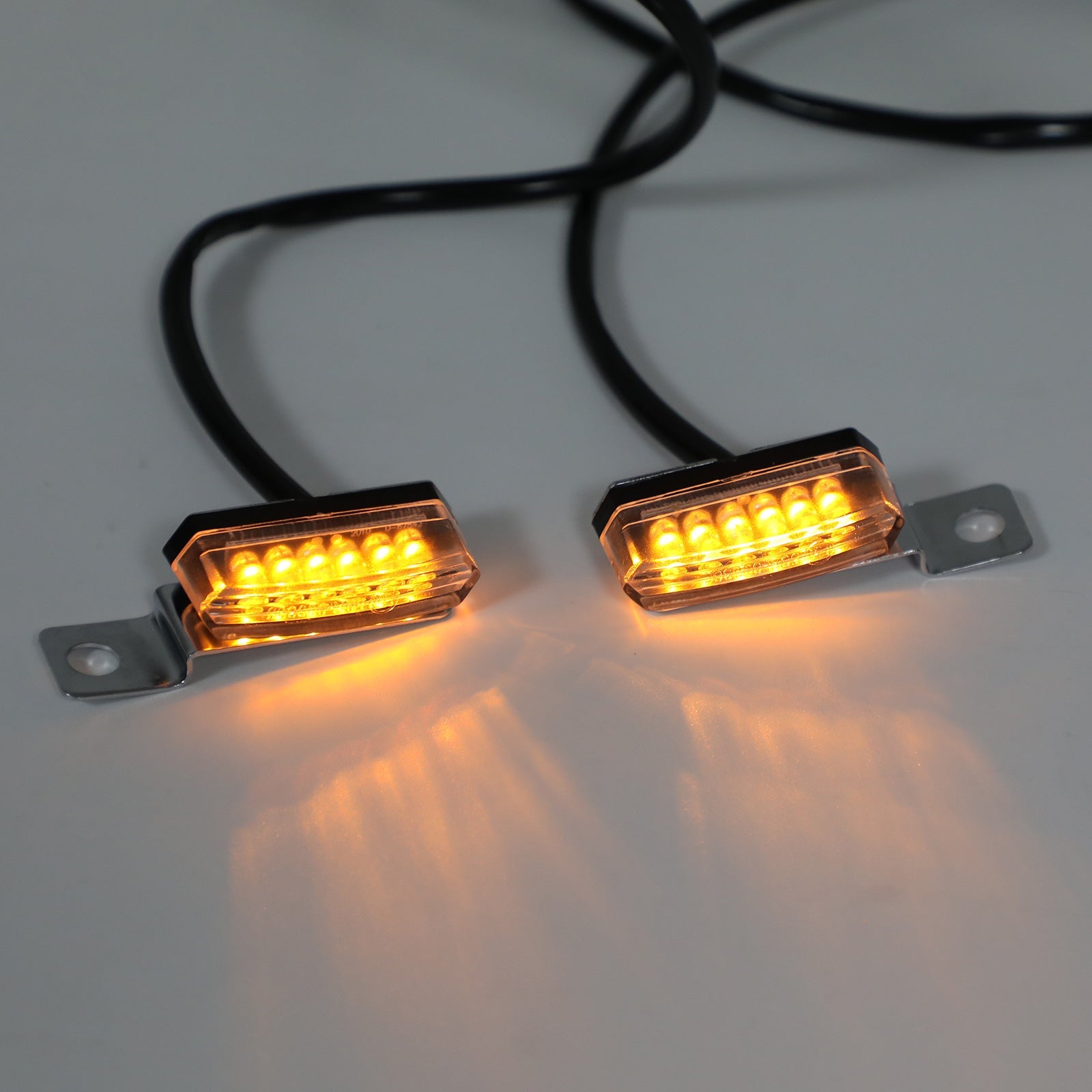 1 par de luces indicadoras de señal de giro delanteras LED universales para motocicleta genéricas