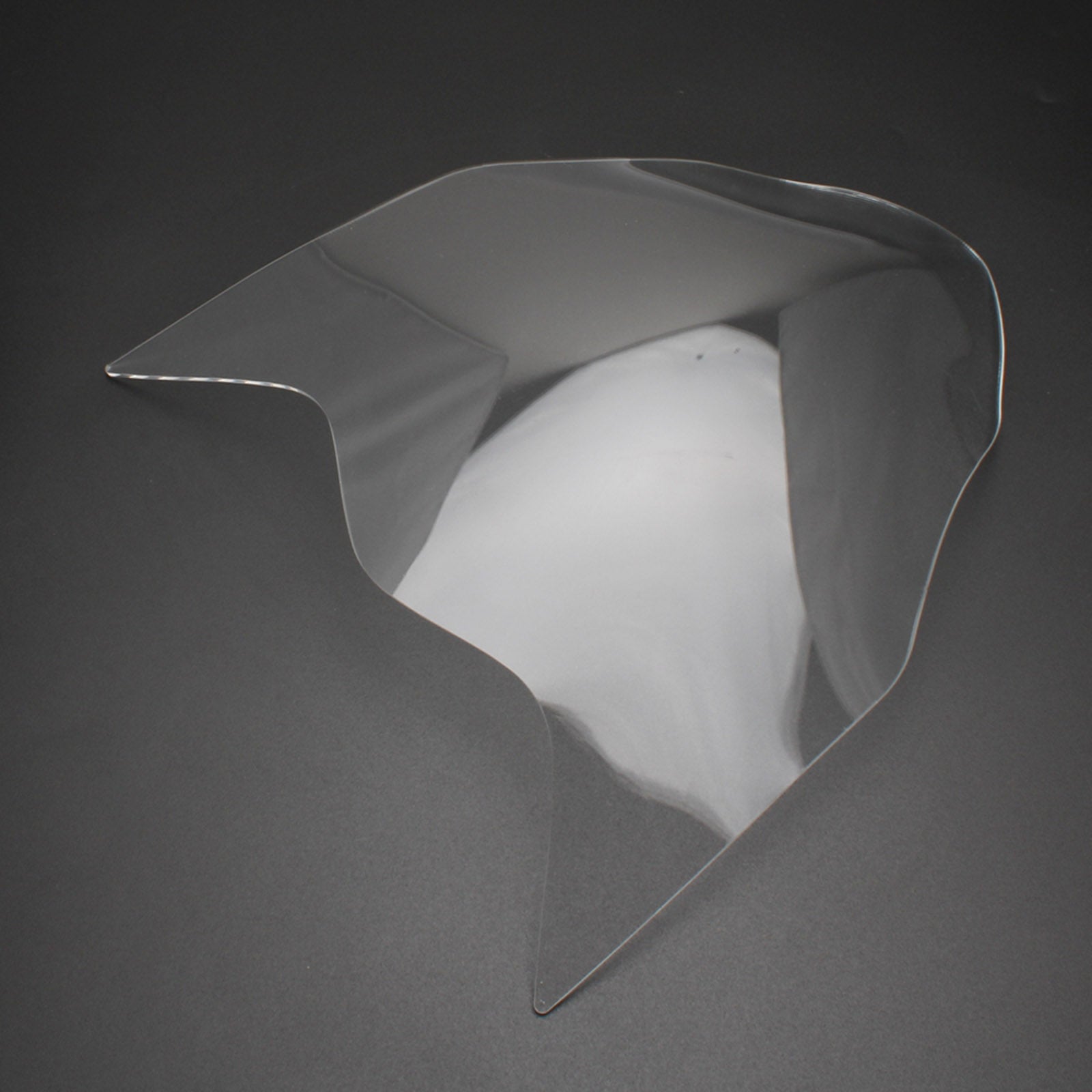 ¿Protección de lente de faro delantero adecuada para Suzuki Gsx-R 600 Gsx R 600 14-20? Humo genérico