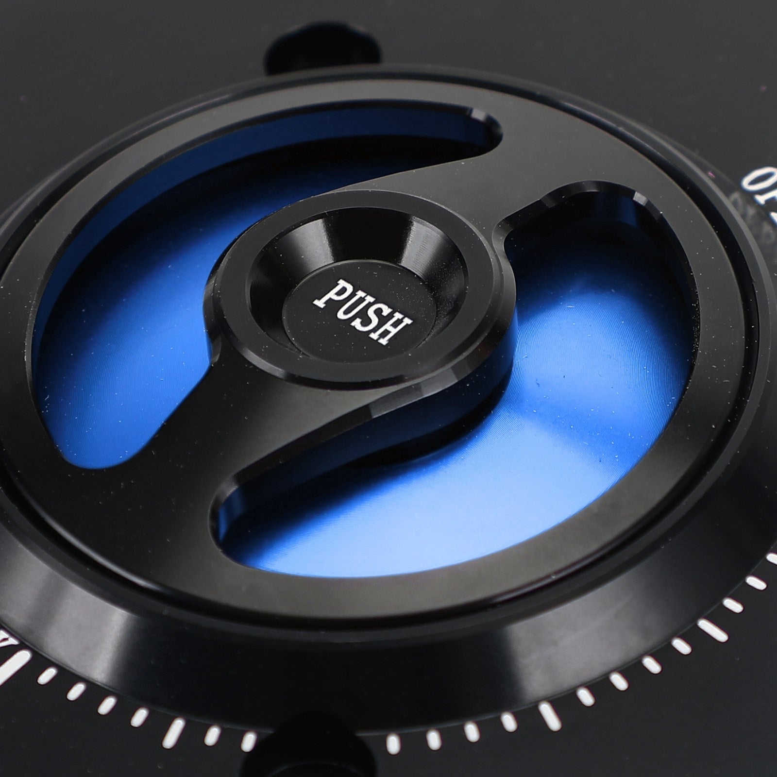 CNC Keyless Fuel Gas Tank Cap Black Fit For Kawasaki EX400 NINJA 400 2018-2019