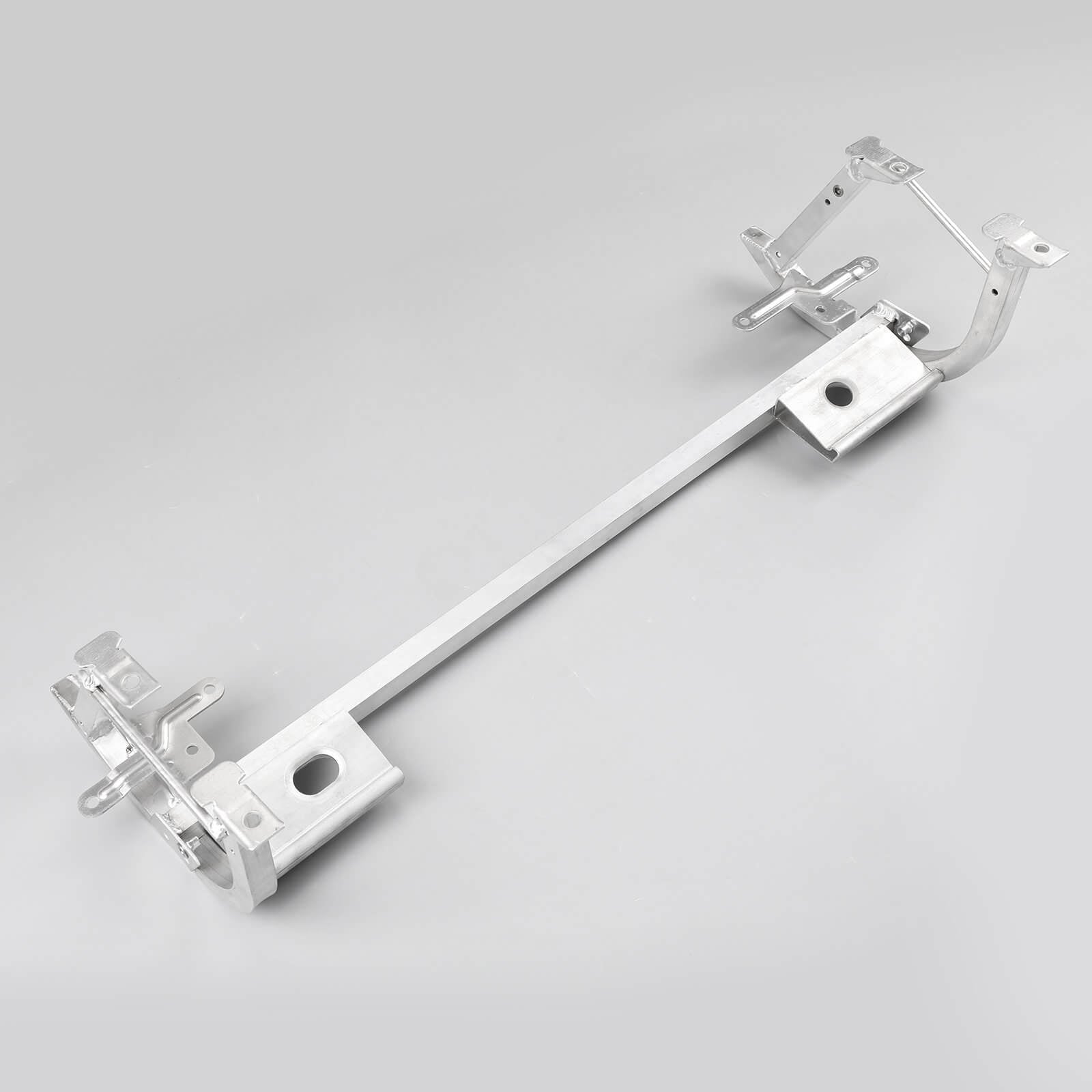 2005-2013 Corvette C6 Dolný chladič podpora podpora šmyku Generic 20939829 15916658