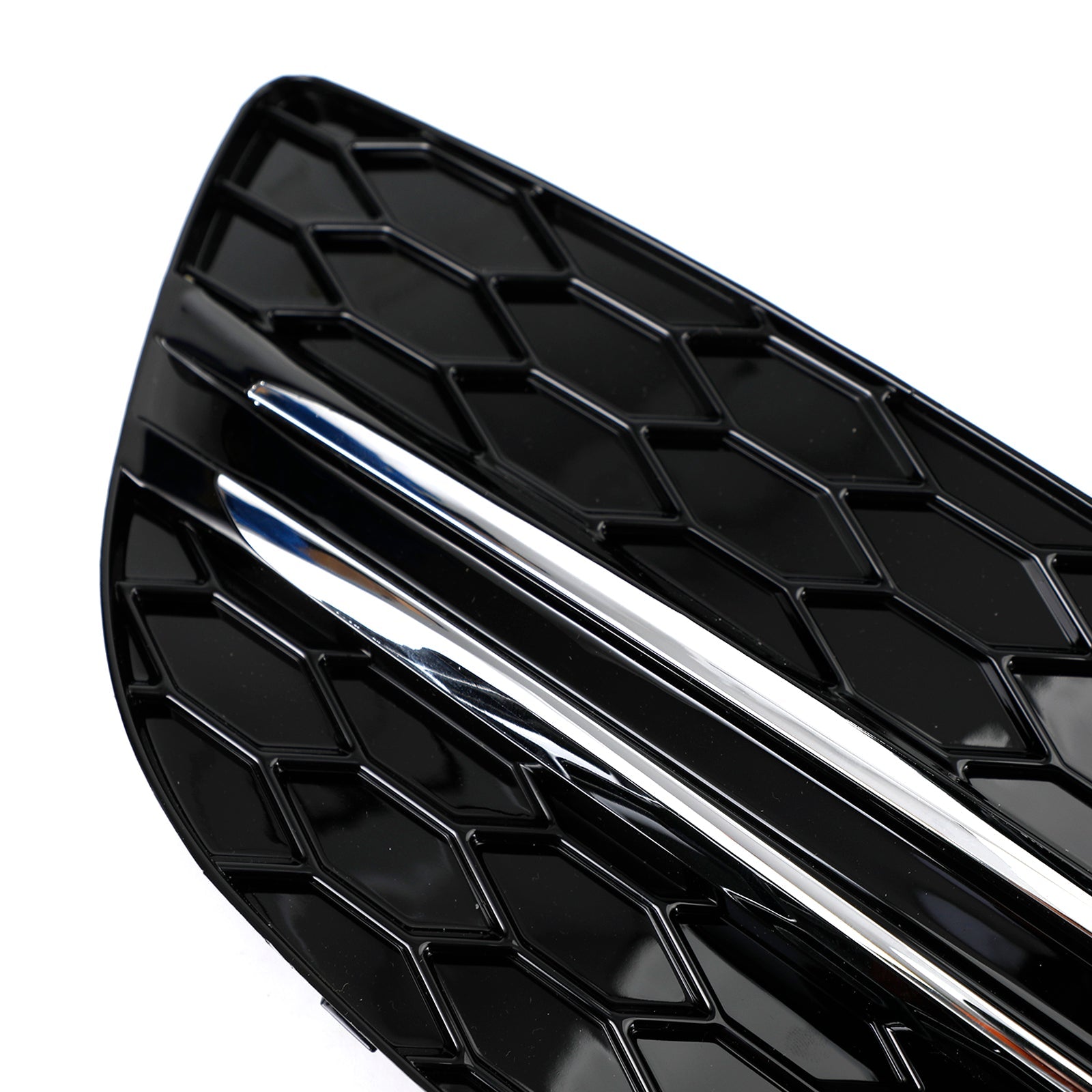 MERCEDES BENZ CLASE C 2015-2018 W205 Cubierta de luz antiniebla delantera con base de panal