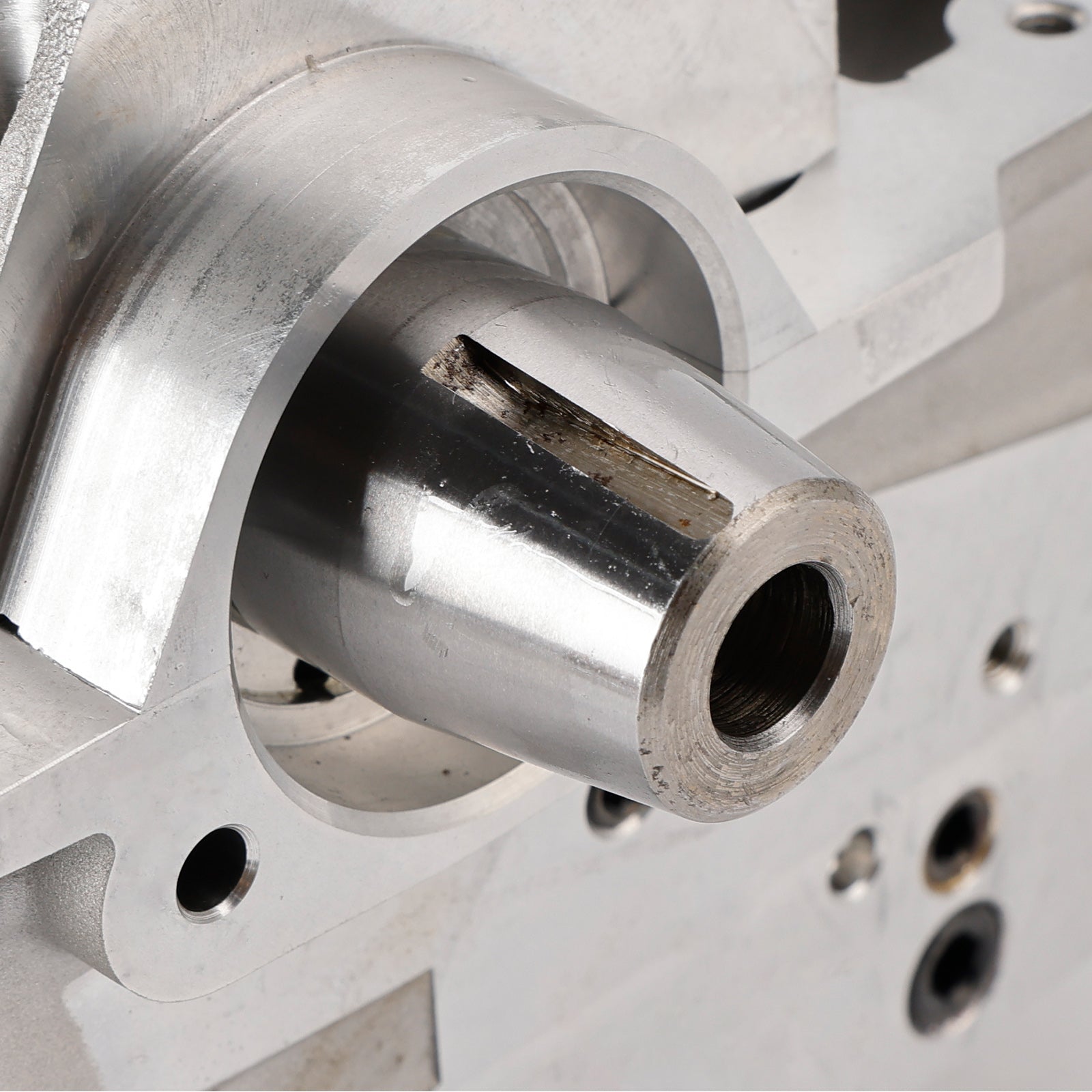 VW Audi SEAT Skoda 1.9L 8V Pump Nozzle TDI Cylinder Head Complete with Camshaft 038103373R