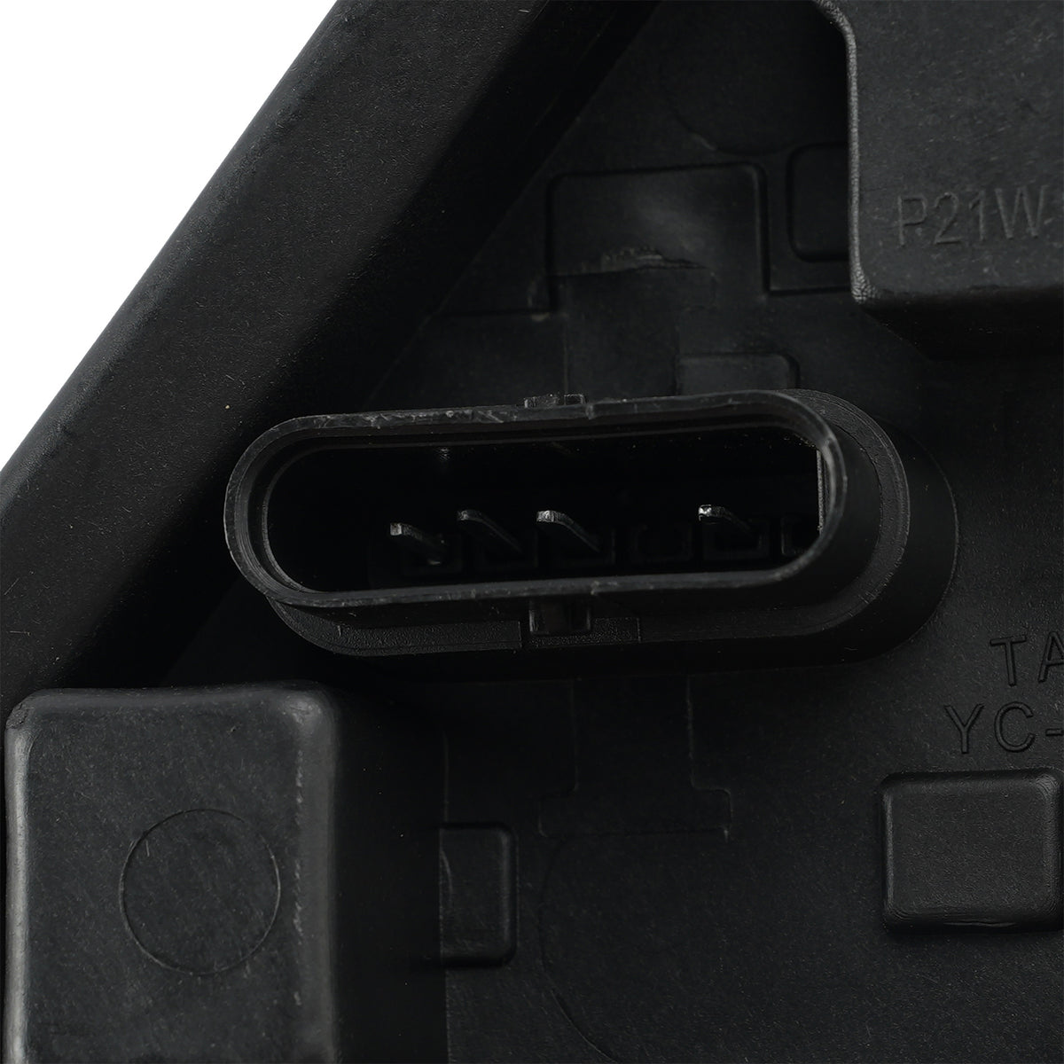 2011-2015 BMW 3 SERIES F30 F80 Sedan (PRE-LCI) Rear Right Bulb Holder Socket 63217313044 Generic