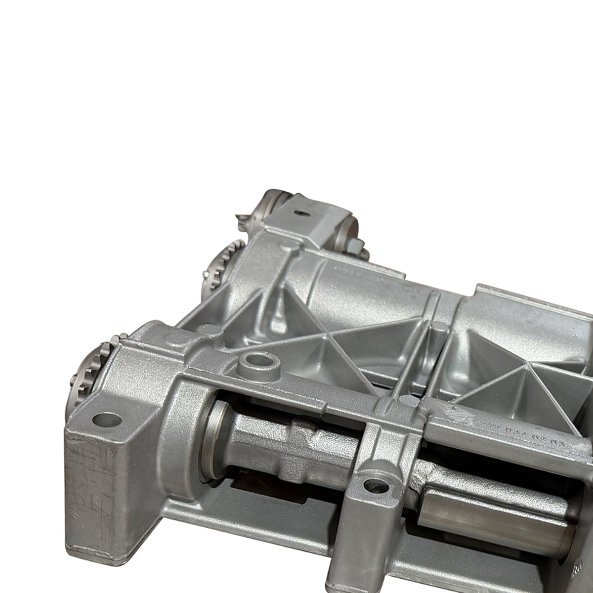 2002-2015 Mercedes-Benz E-Class (W211/S211/W212/S212/C207/A207) E200 / E250 Kompressor / Cgi Balance Shaft Oil Pump A2710301571 2710301571 Generic