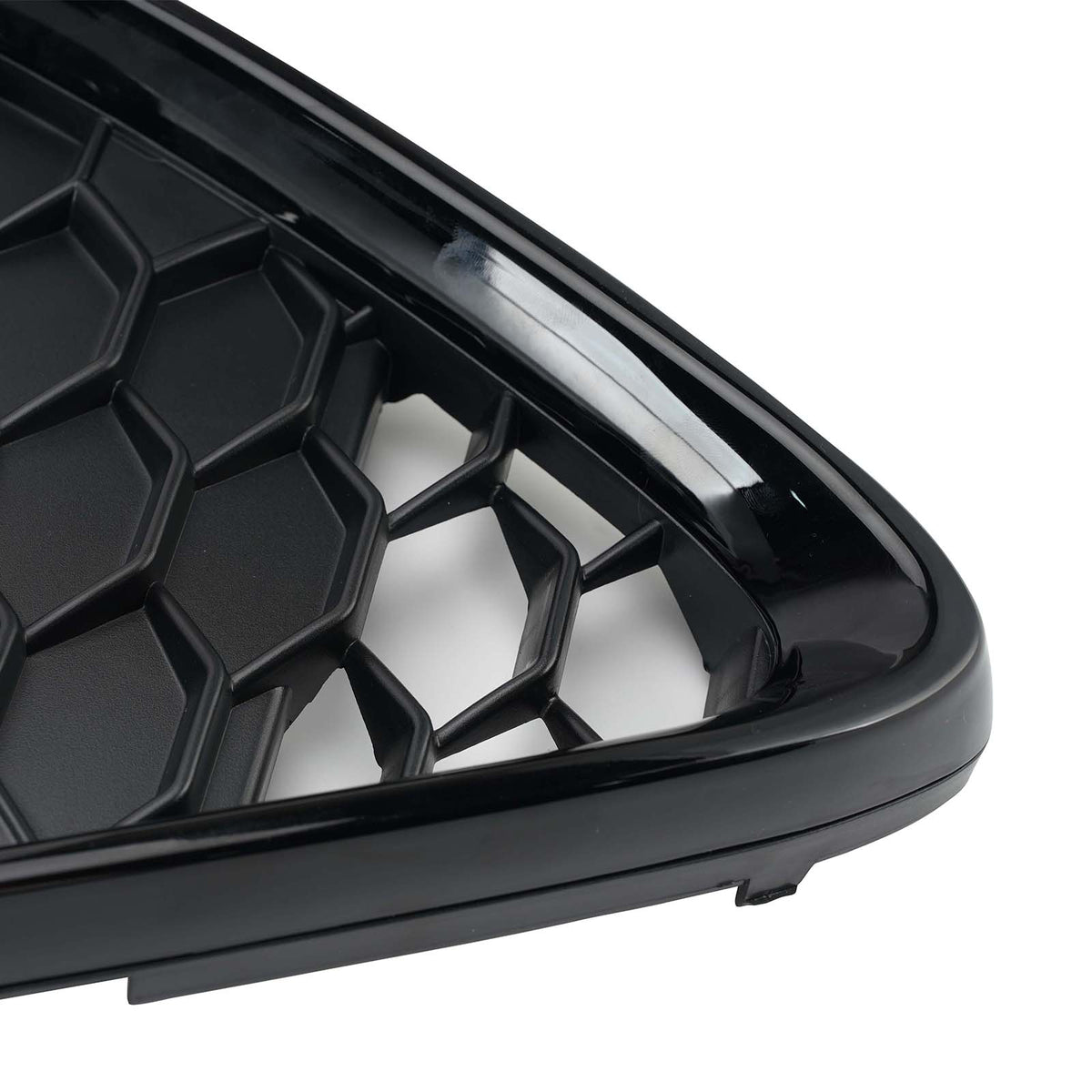2010-2016 Alfa Romeo Giulietta Front Bumper Grille Gloss Black 156112051 Generic