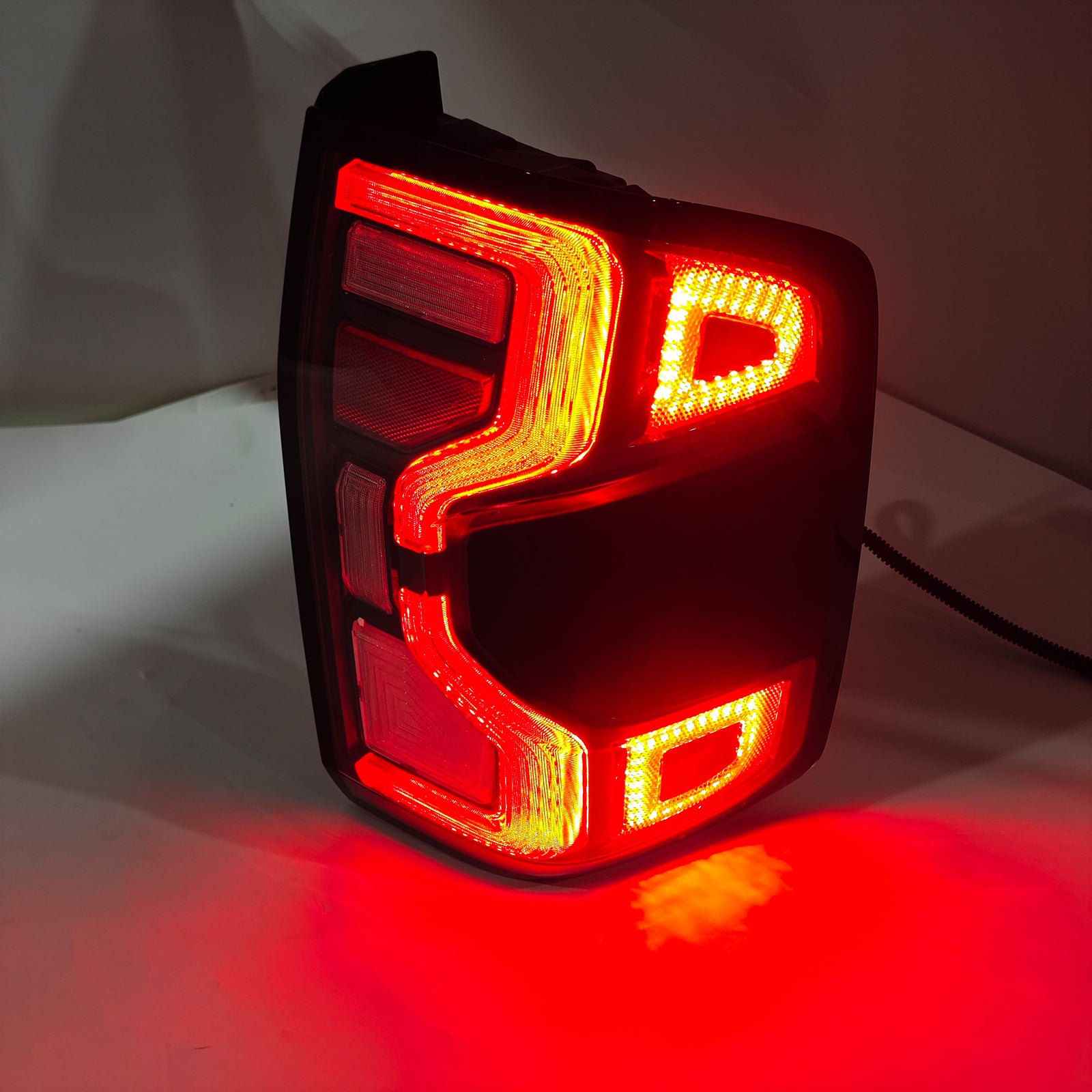 2022+ Ford Ranger vänster+höger LED-bakljusenhet bak