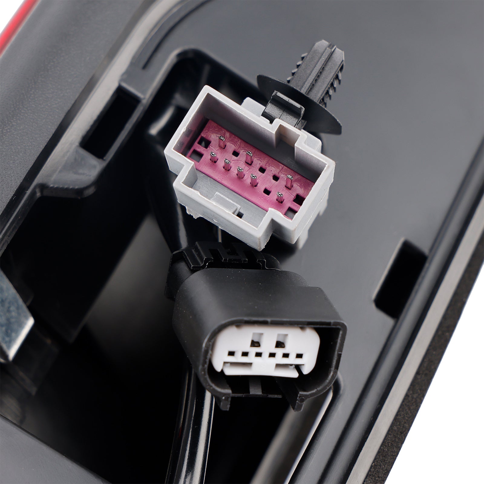 2018-2019 Ford Transit 150 250 350 350HD 3. brzdové svetlo zastavovacie svetlo 923-127