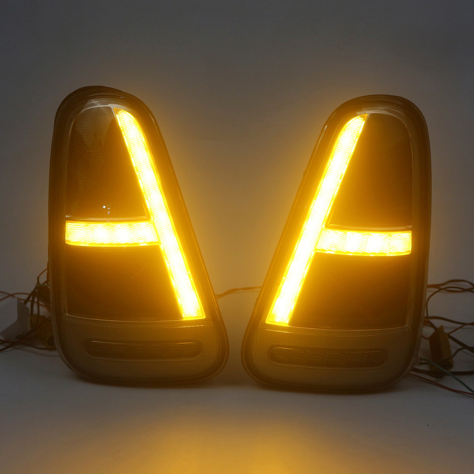 2001 2002 2003 2004 2005 2006 BMW Mini Cooper R50 R52 R53 L&Zadné svetlá R LED so smerovkami